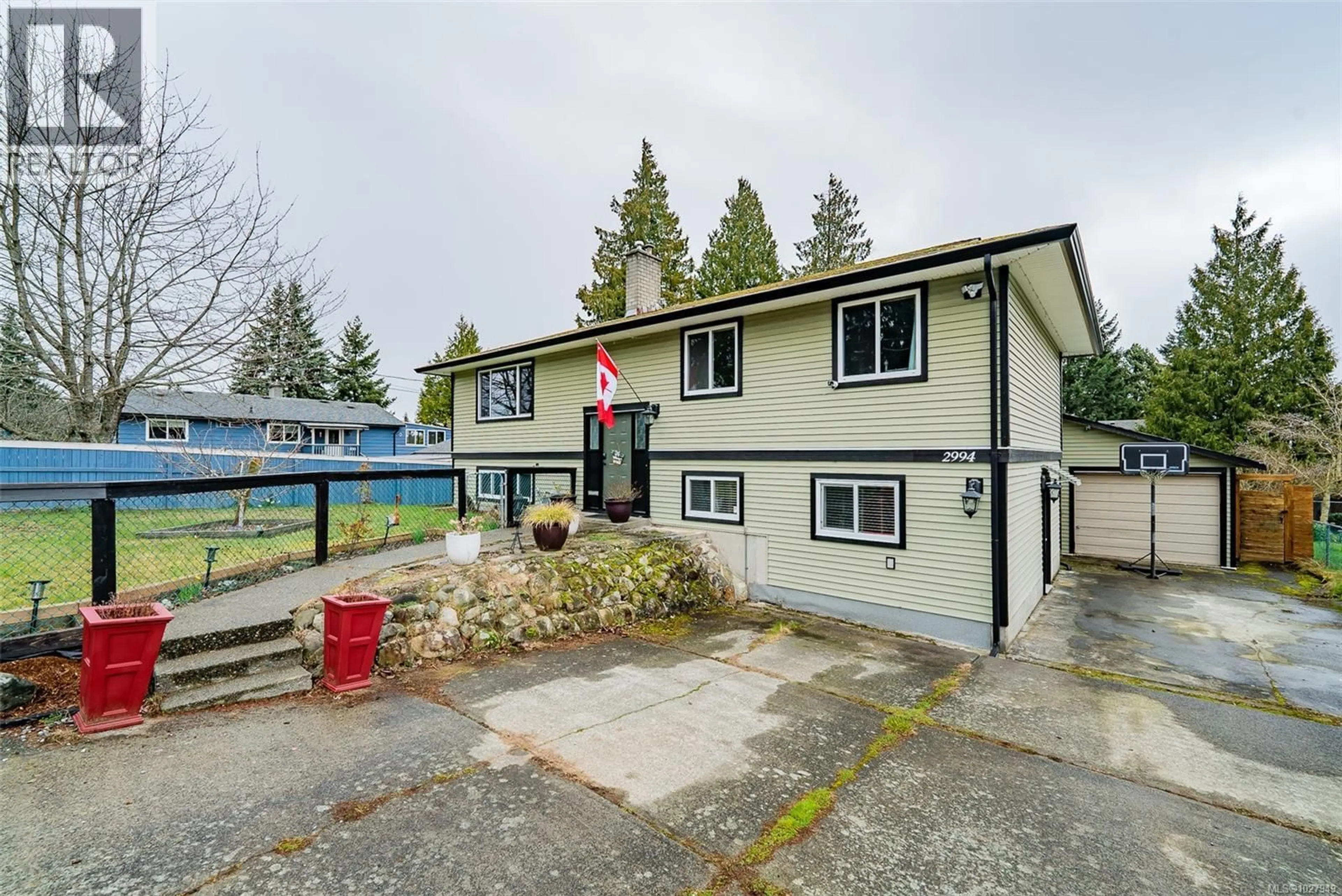 A pic from outside/outdoor area/front of a property/back of a property/a pic from drone, unknown for 2994 COLWOOD ROAD, Nanaimo British Columbia V9T1V5