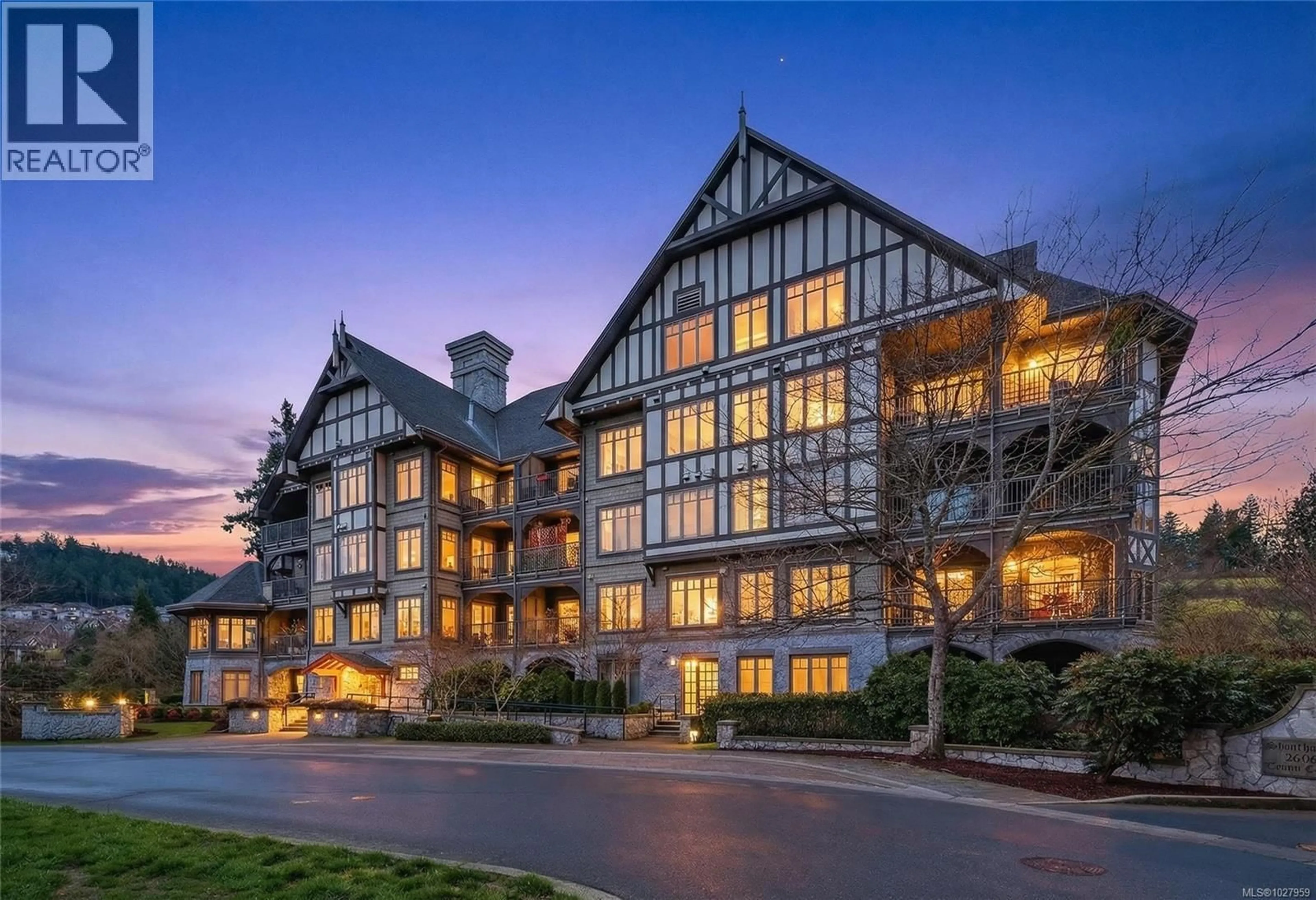 Unknown for 106 - 2006 TROON COURT, Langford British Columbia V9B6T4