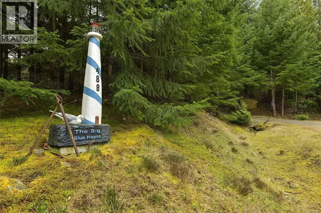 488 MCKERCHER ROAD, Mayne Island 2