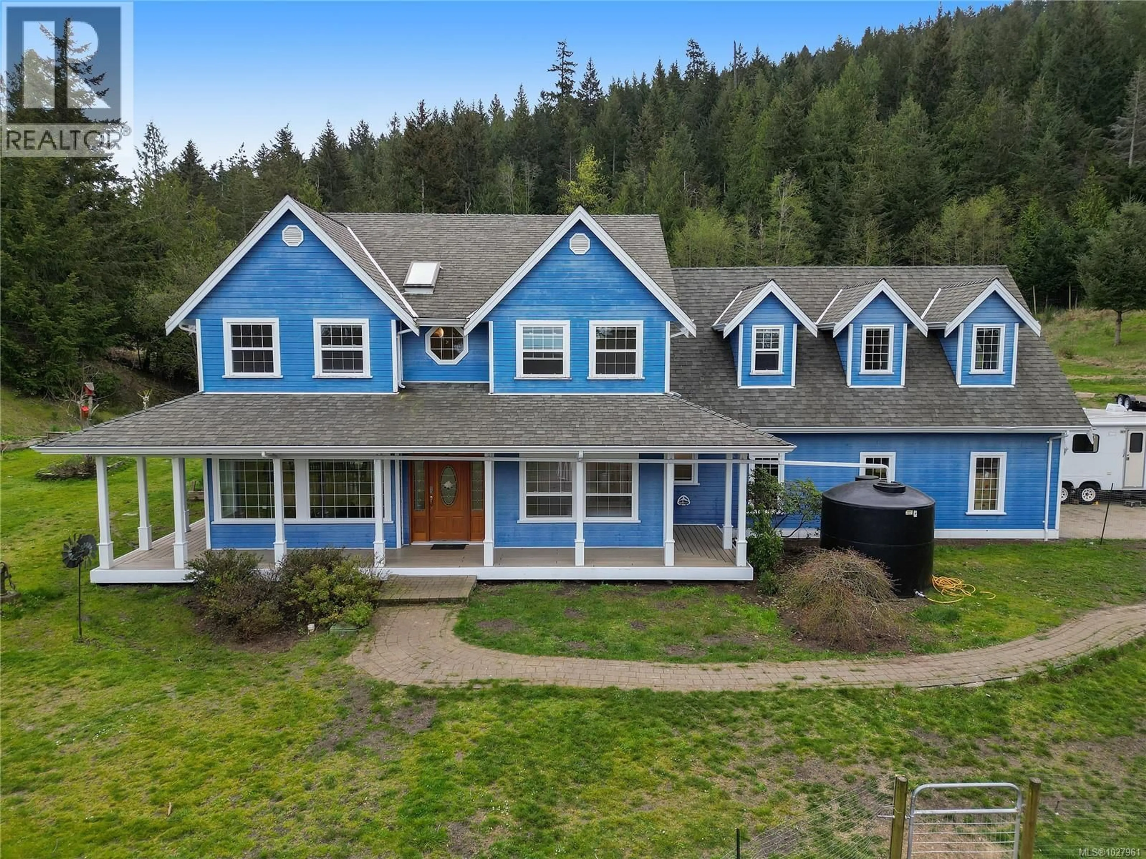 A pic from outside/outdoor area/front of a property/back of a property/a pic from drone, unknown for 488 MCKERCHER ROAD, Mayne Island British Columbia V0N2J2