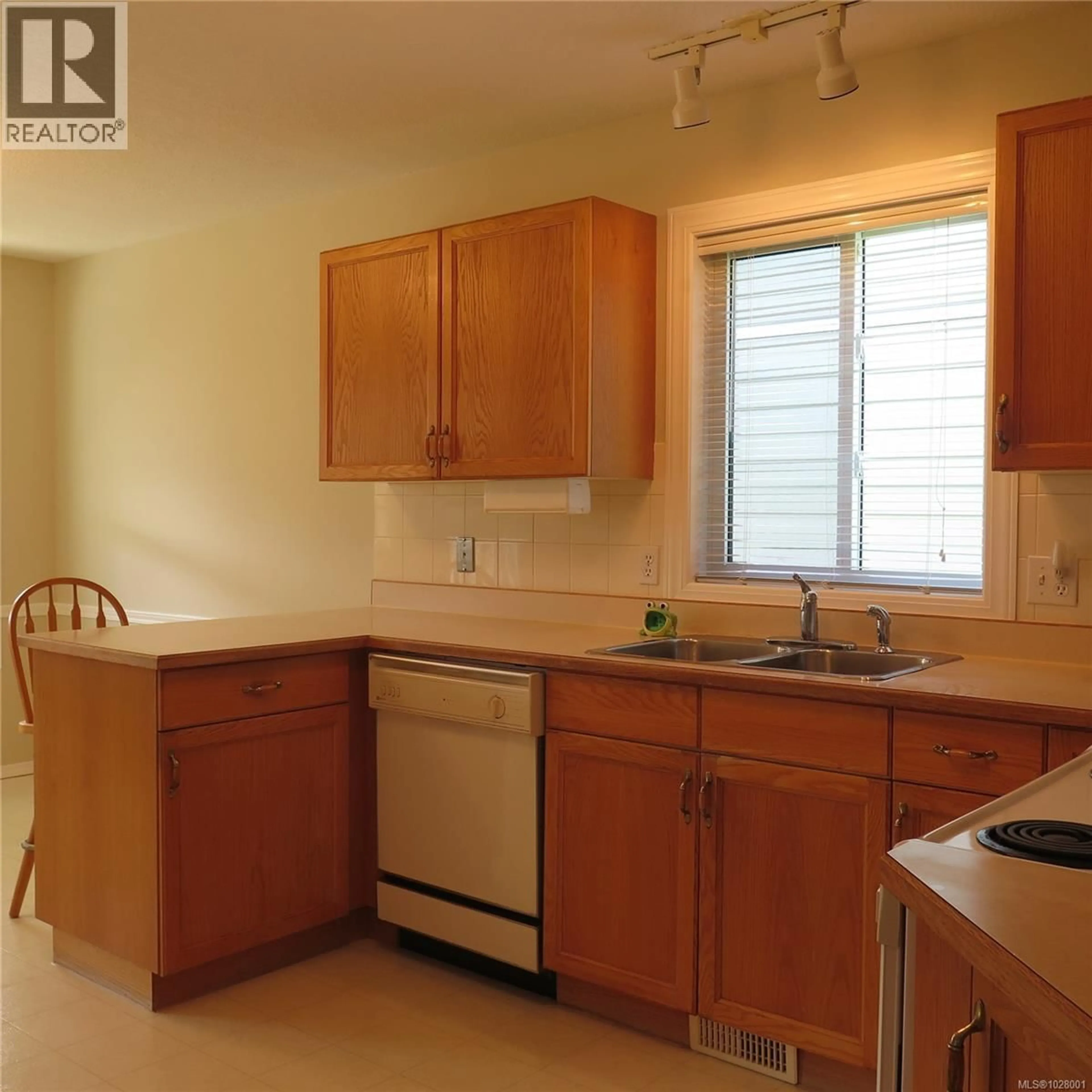 Standard kitchen, unknown for 39 - 815 DUNSMUIR CRESCENT, Ladysmith British Columbia V9G1R9