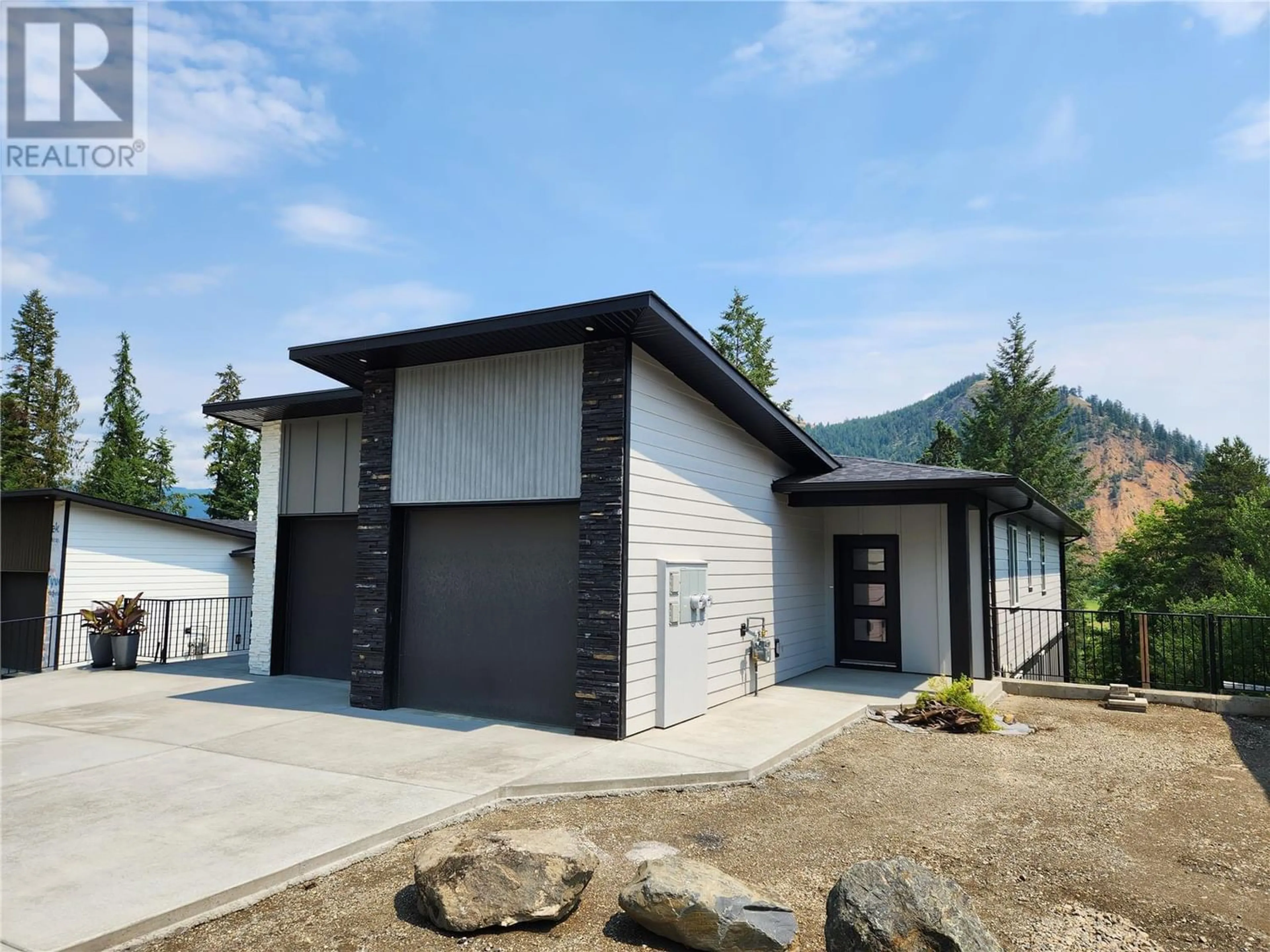 Frontside or backside of a home for 2508 Shuswap Avenue Unit# 13, Lumby British Columbia V0E2G5