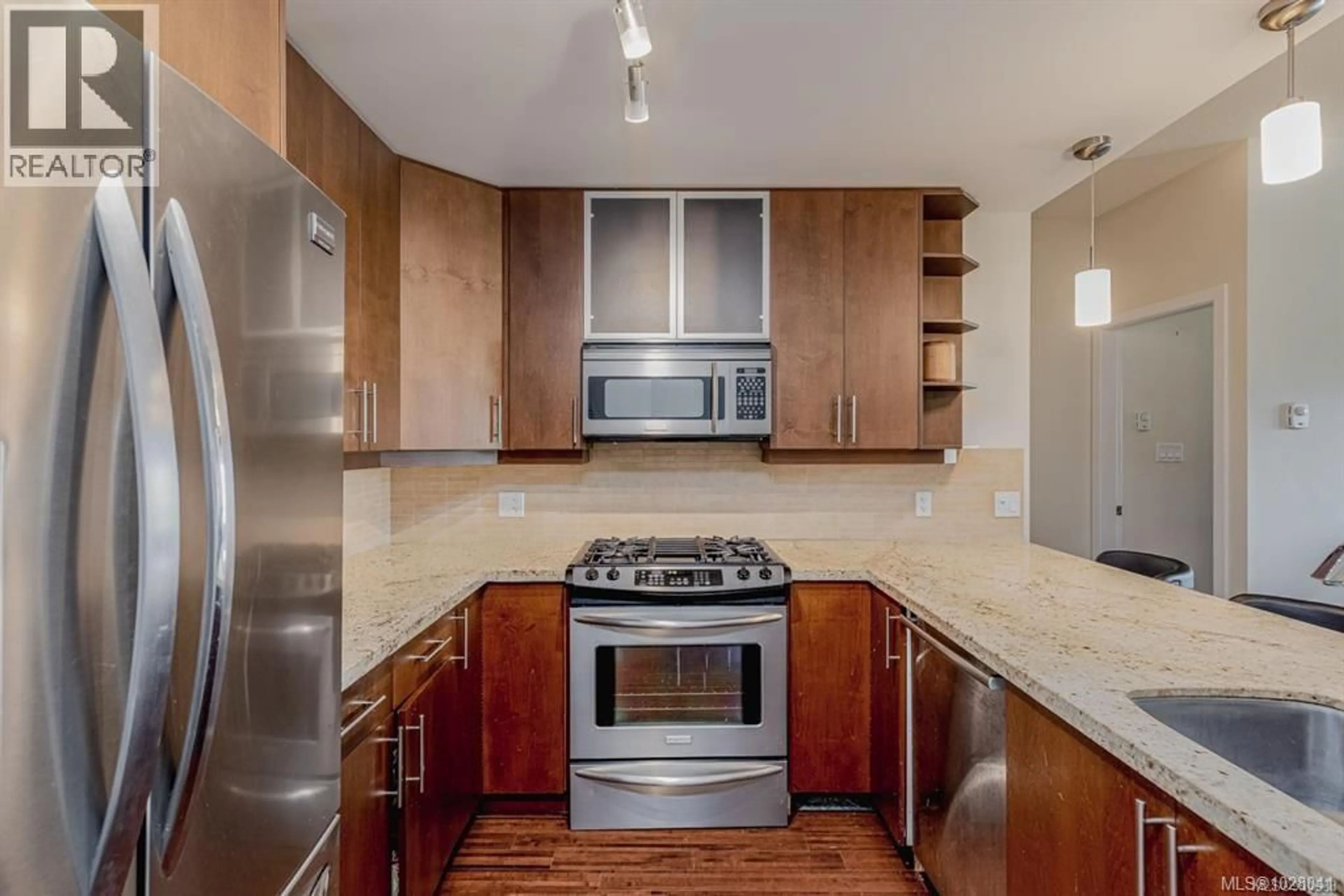 Standard kitchen, unknown for 507 - 194 BEACHSIDE DRIVE, Parksville British Columbia V9P2G6