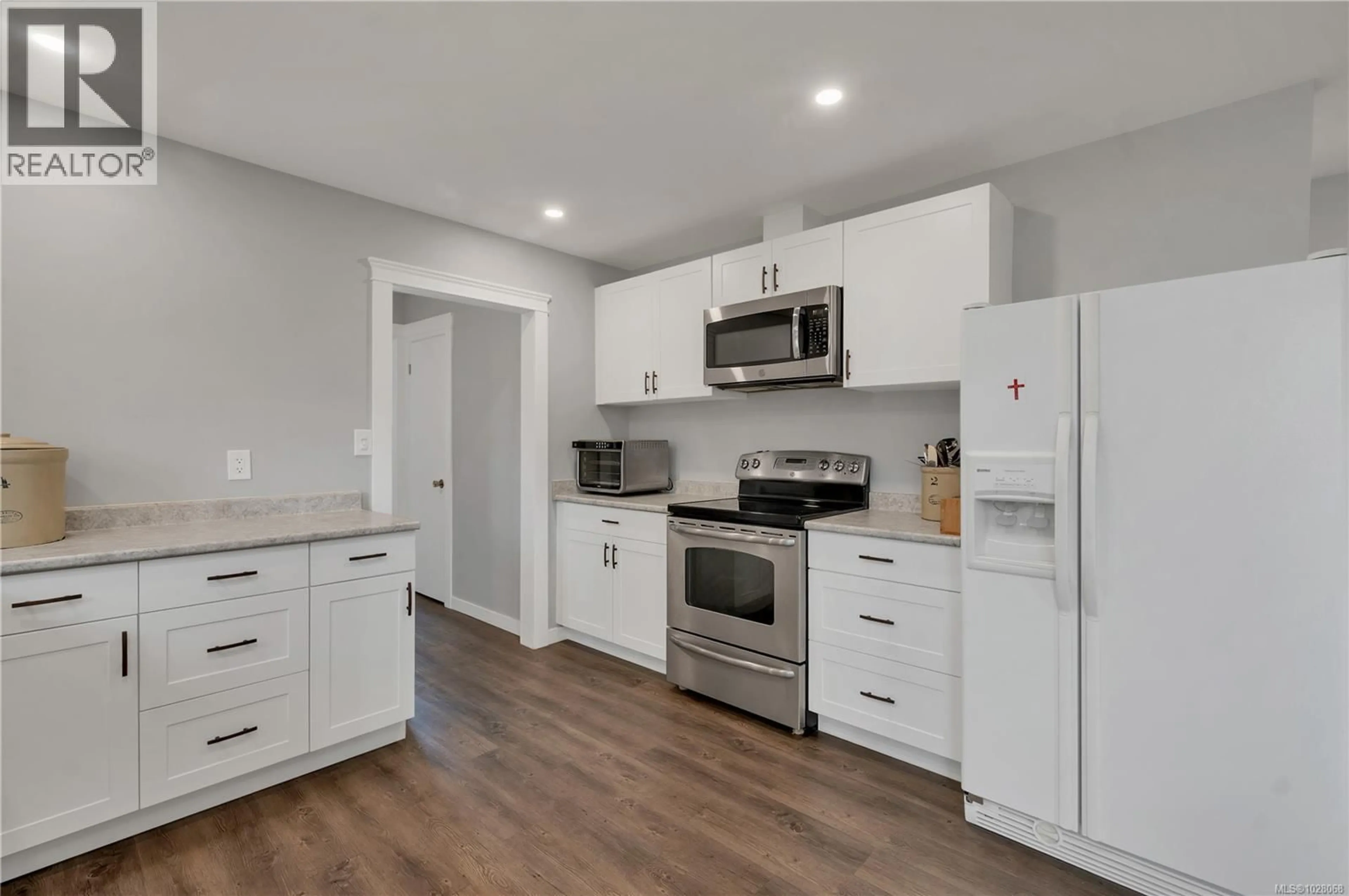 Open concept kitchen, unknown for 277 CAROLYN ROAD, Campbell River British Columbia V9W3M2