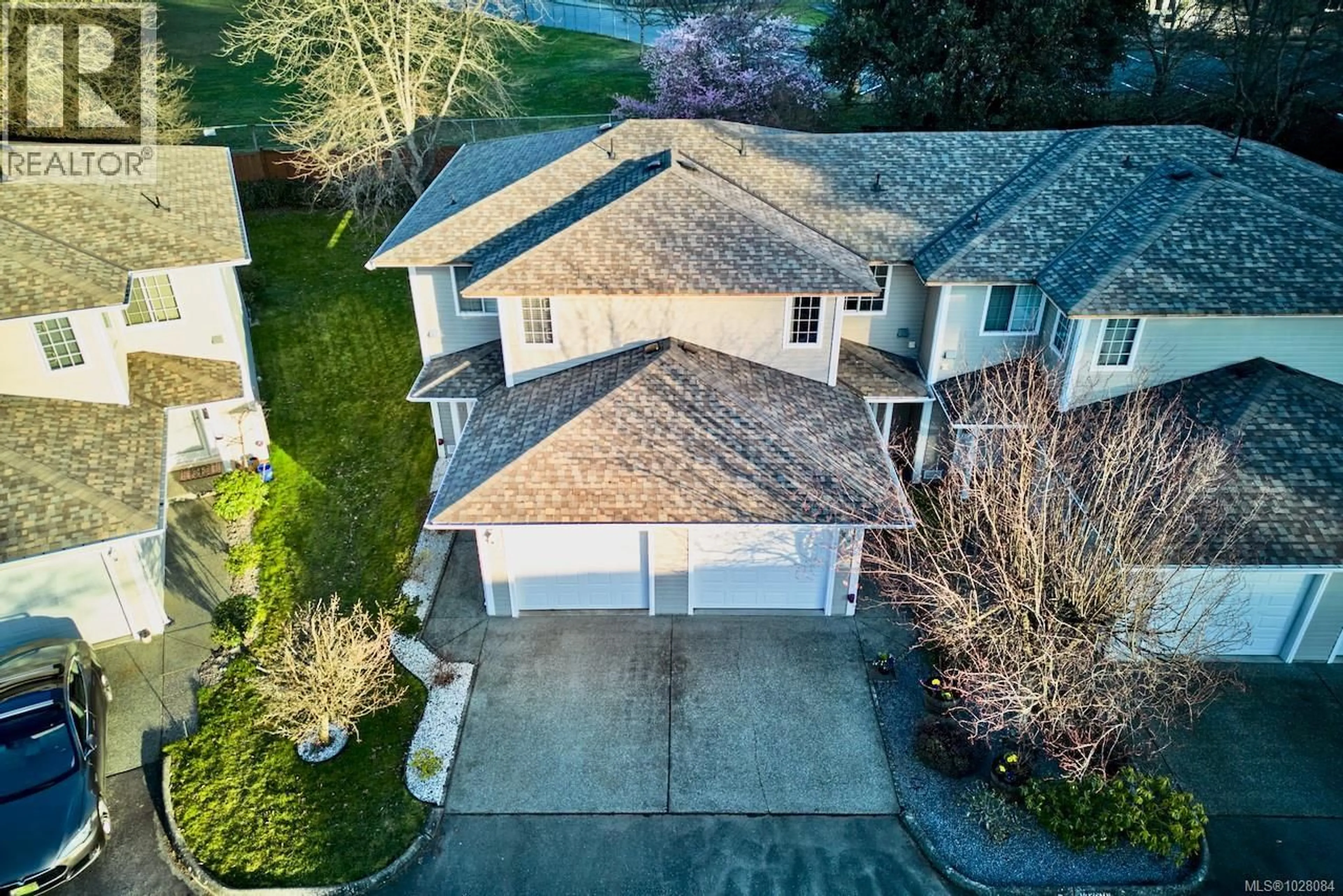A pic from outside/outdoor area/front of a property/back of a property/a pic from drone, street for 12 - 3250 ROSS ROAD, Nanaimo British Columbia V9T2S4