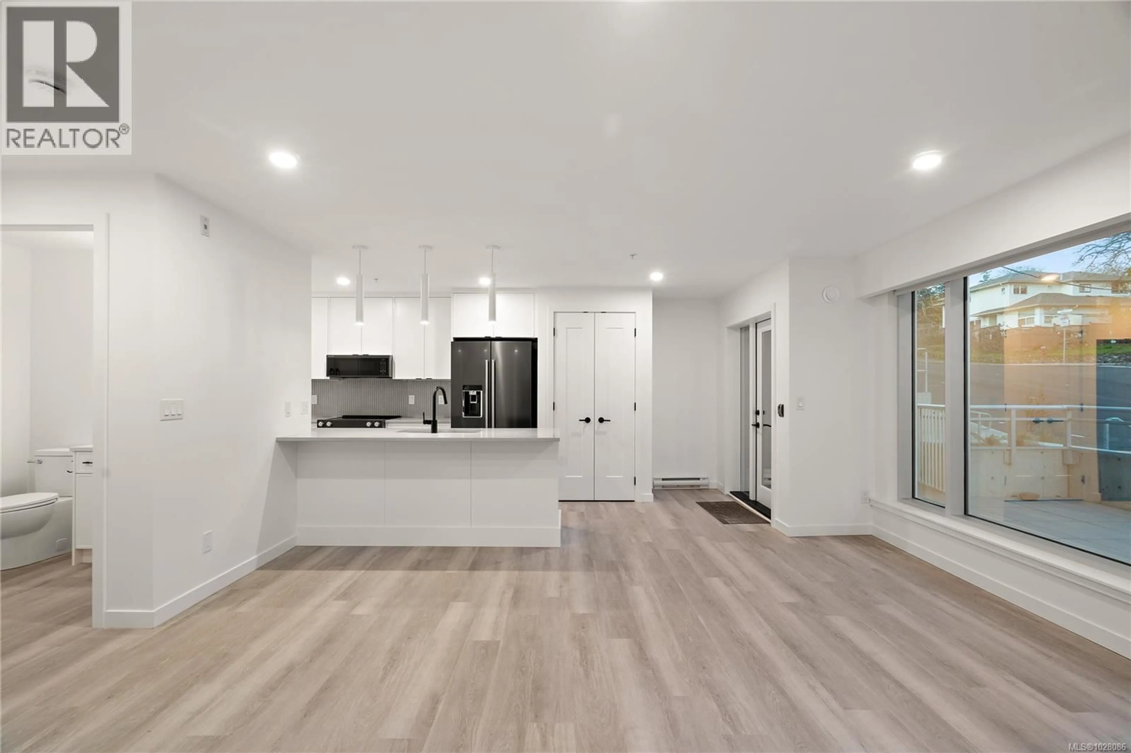 Open concept kitchen, unknown for TH1 - 1102 ESQUIMALT ROAD, Esquimalt British Columbia V9A0L3