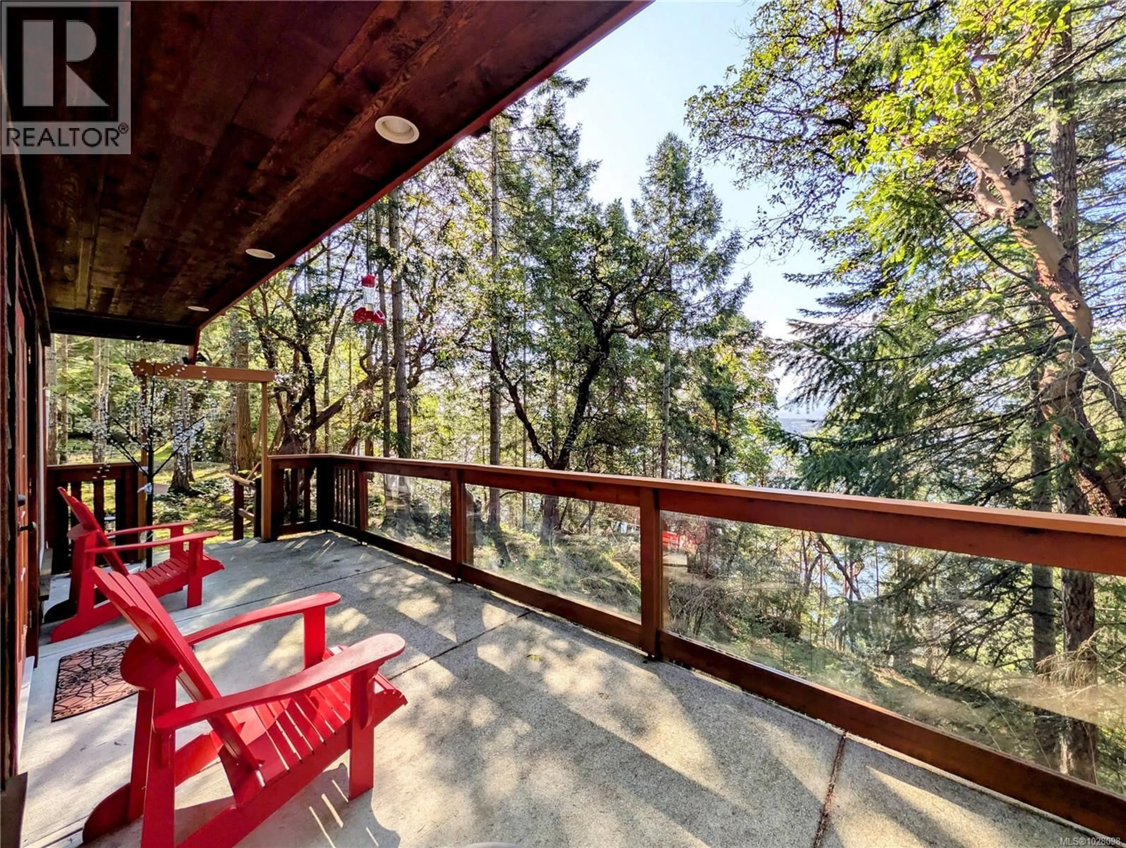 Patio, forest/trees view for 1374 HARRISON WAY, Gabriola Island British Columbia V0R1X2