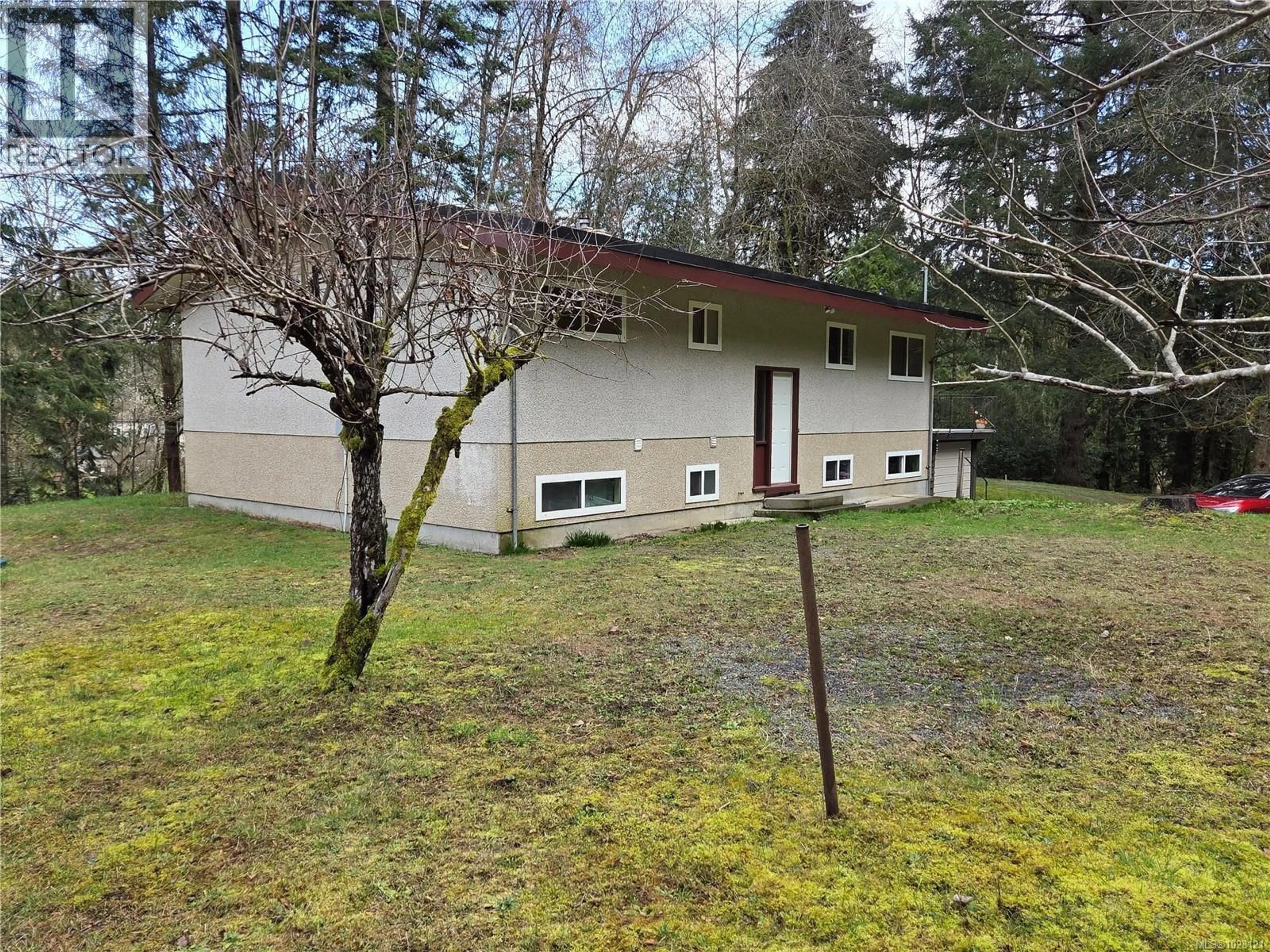 A pic from outside/outdoor area/front of a property/back of a property/a pic from drone, unknown for 3246 GIBBINS ROAD, Duncan British Columbia V9L1G8