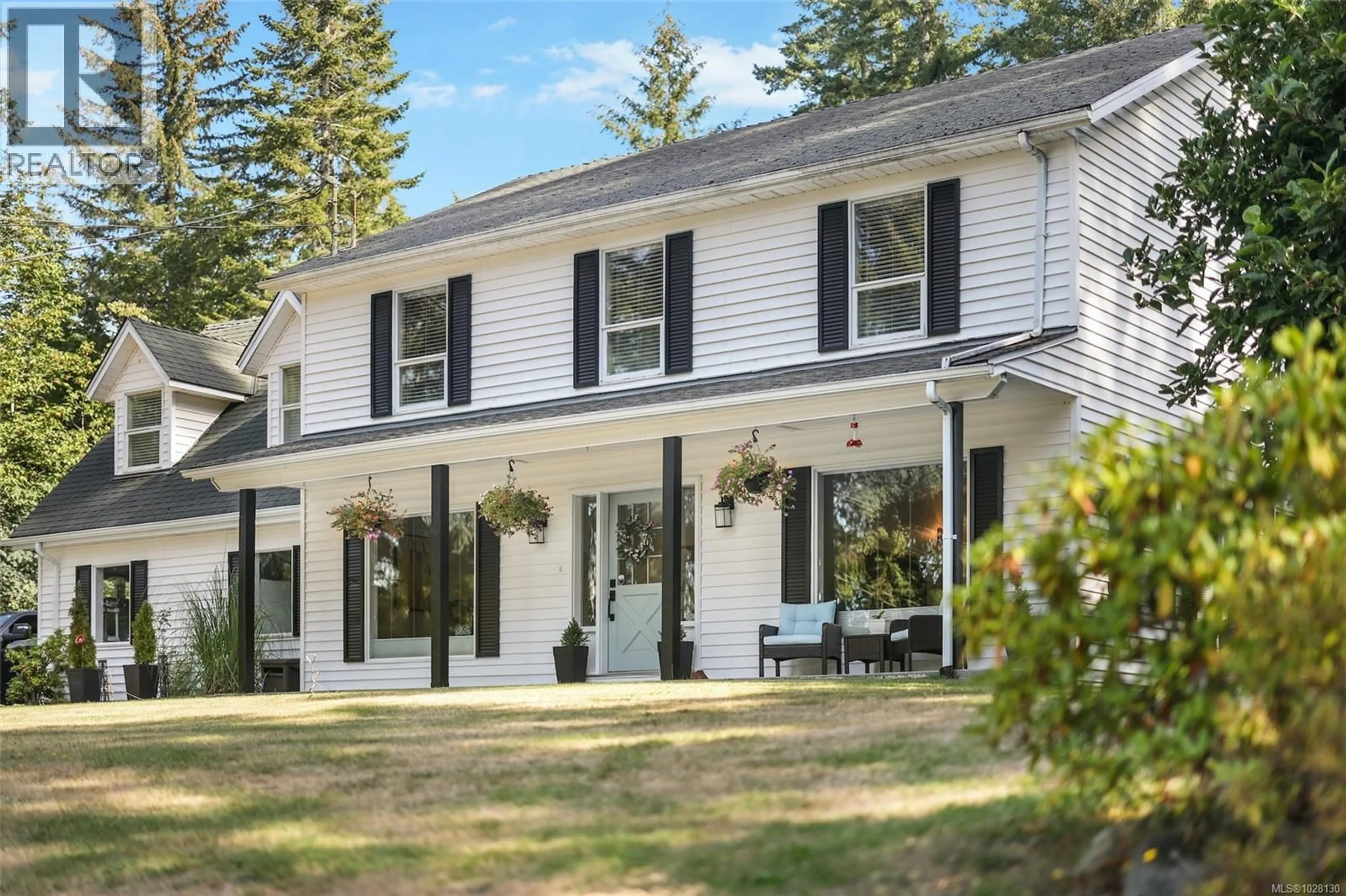 Home with vinyl exterior material, street for 6235 KAREN PLACE, Port Alberni British Columbia V9Y8K9