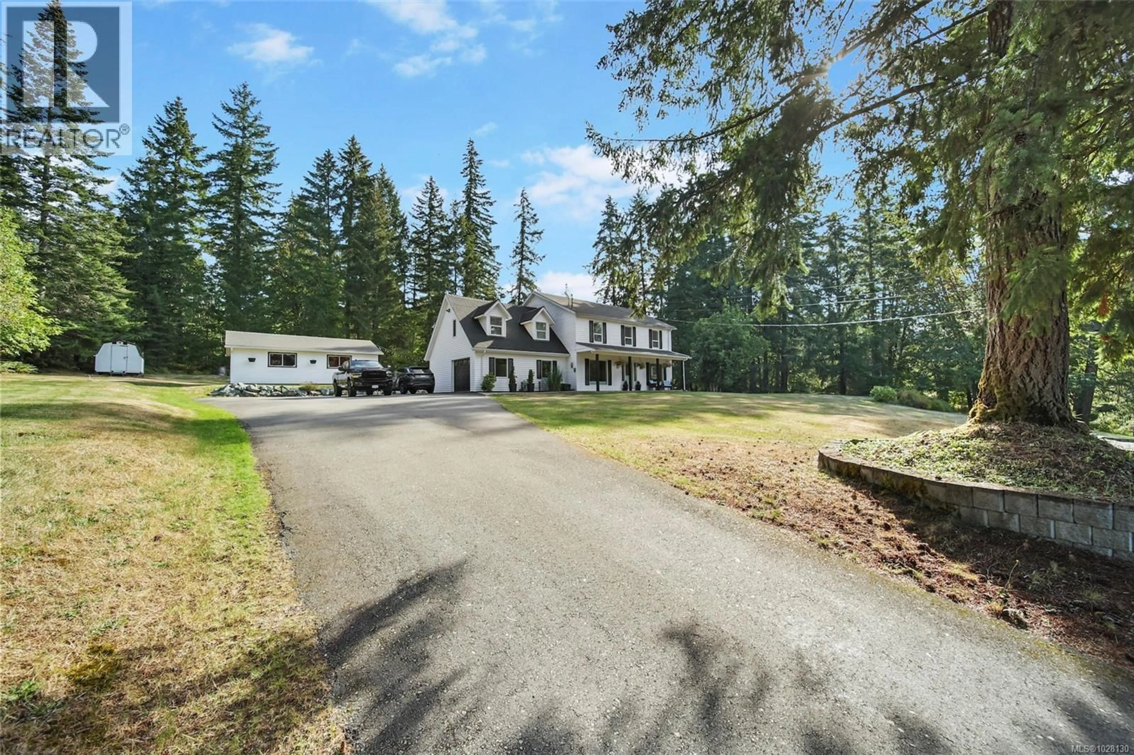 A pic from outside/outdoor area/front of a property/back of a property/a pic from drone, unknown for 6235 KAREN PLACE, Port Alberni British Columbia V9Y8K9