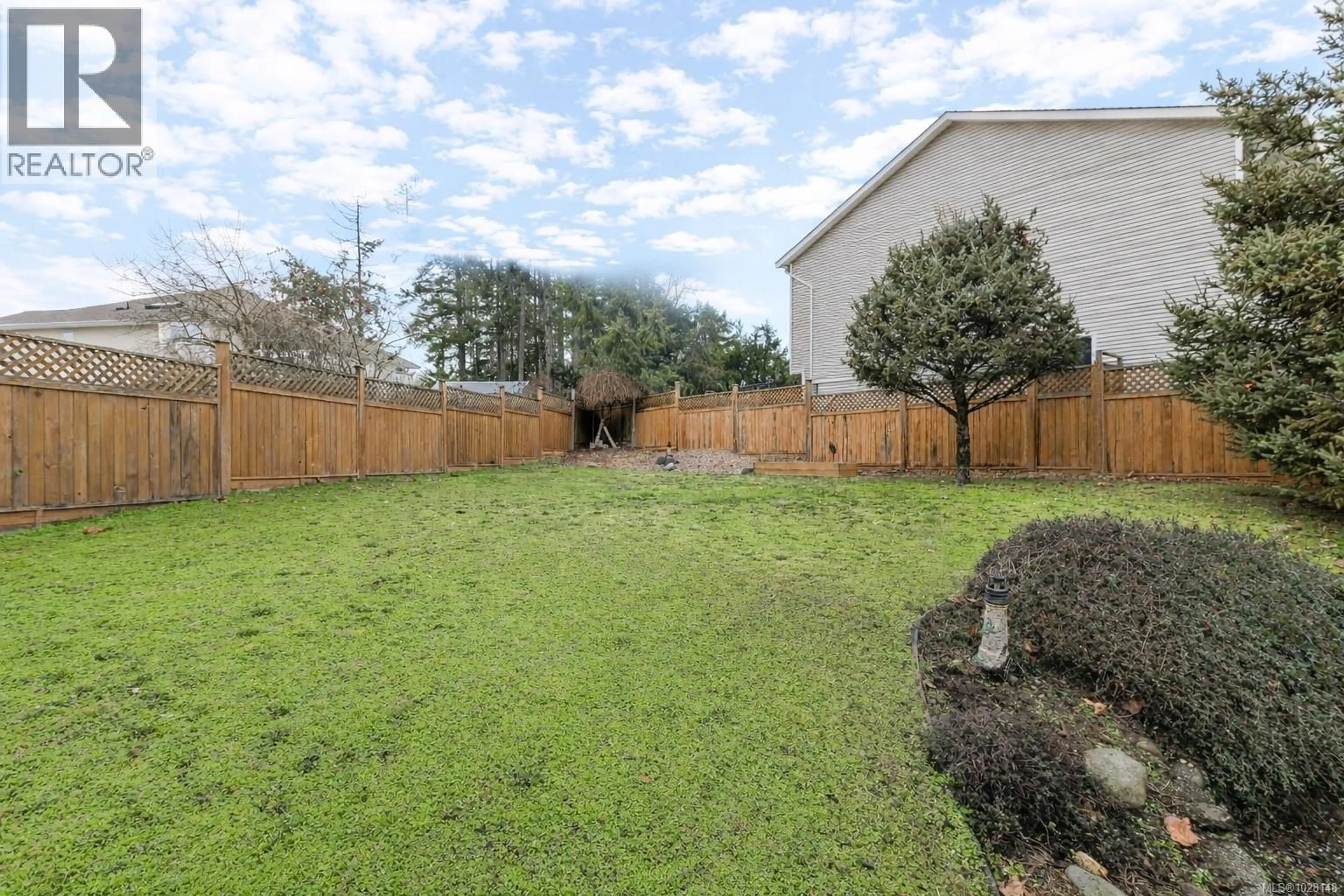 Patio, street for 1725 MOSSY PLACE, Nanaimo British Columbia V9X1X6