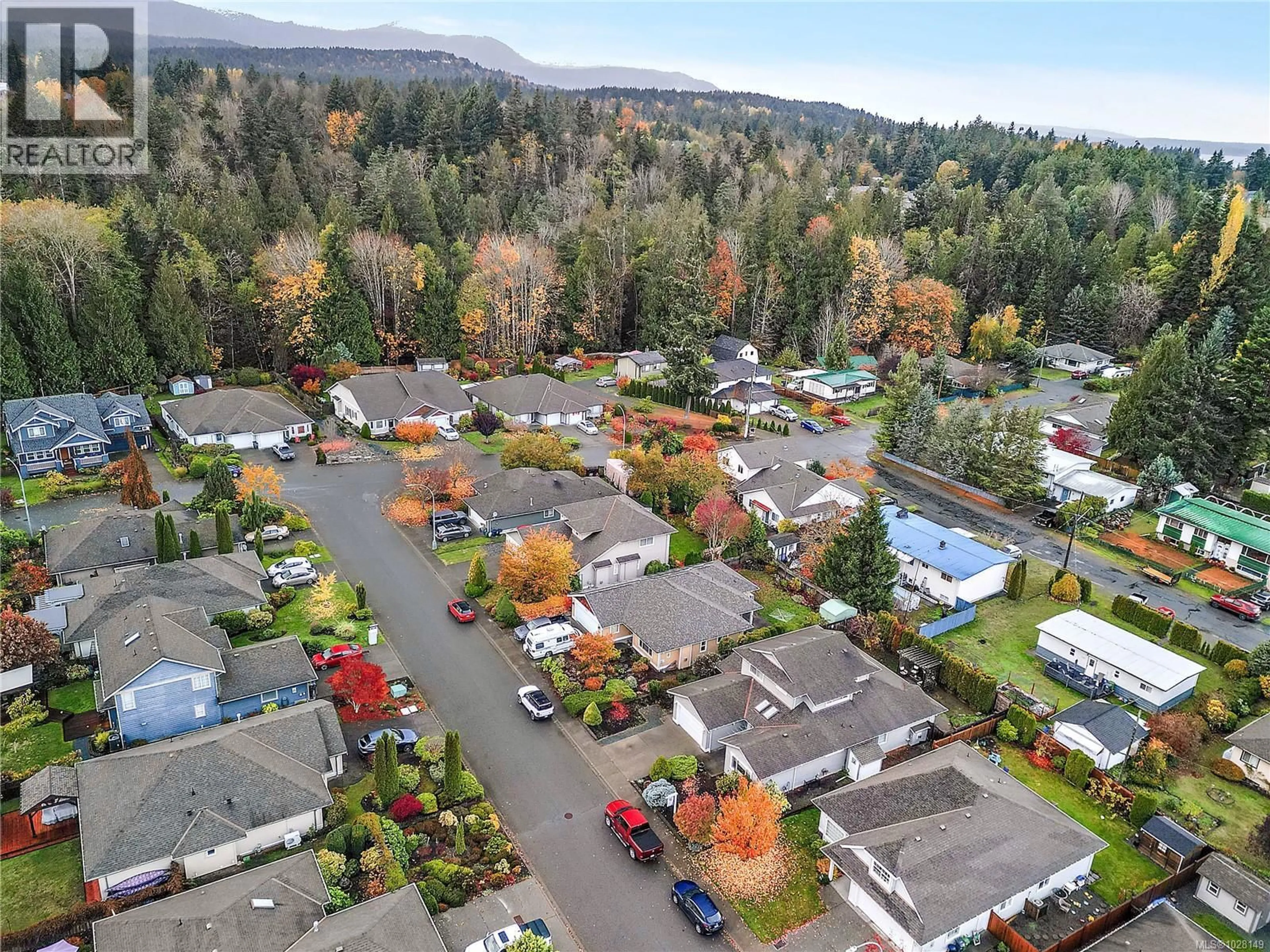 A pic from outside/outdoor area/front of a property/back of a property/a pic from drone, water/lake/river/ocean view for 2883 SEQUOIA WAY, Chemainus British Columbia V0R1K3