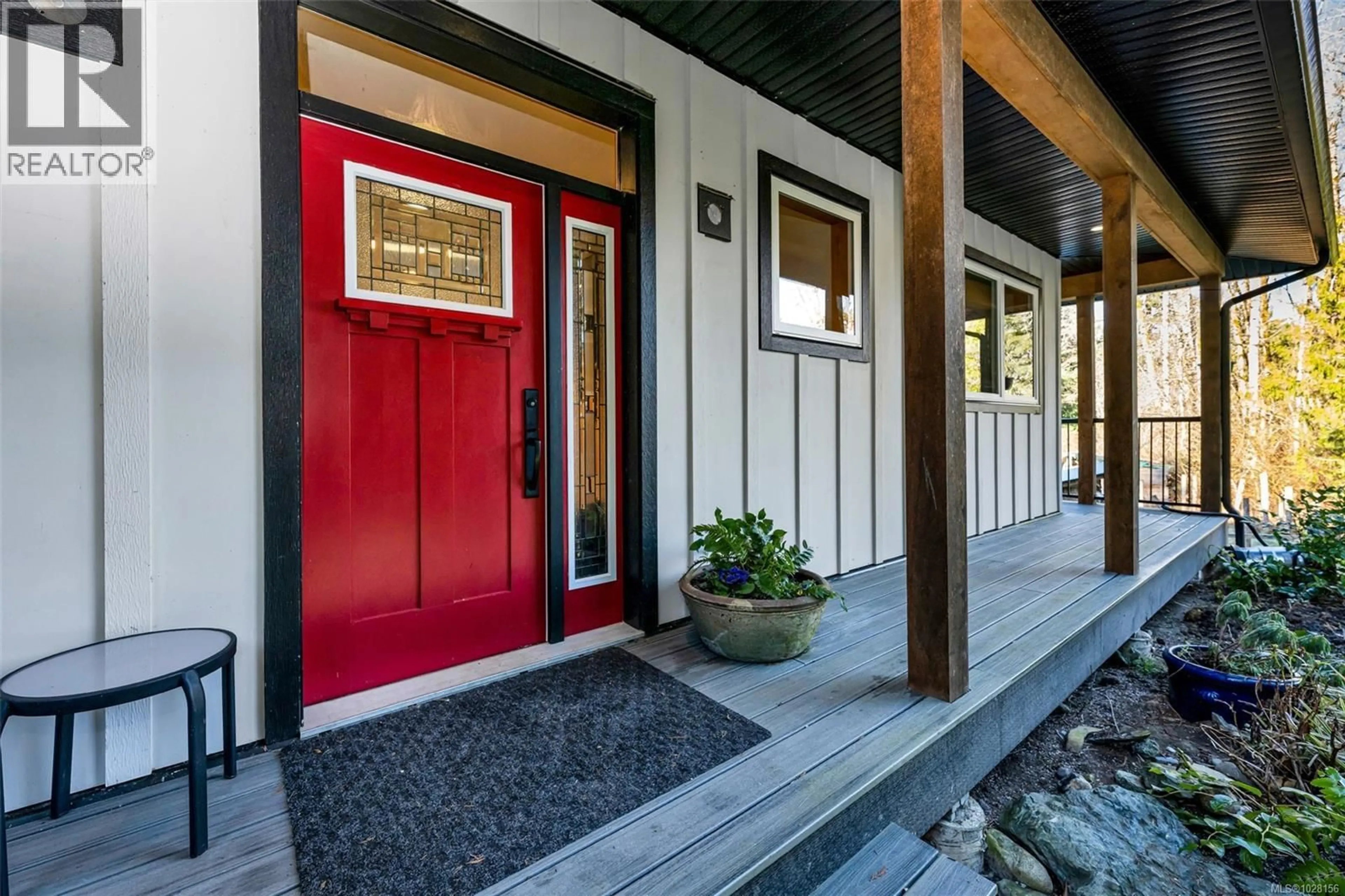 Indoor entryway for 1696 PEERLESS ROAD, Duncan British Columbia V0R1L6