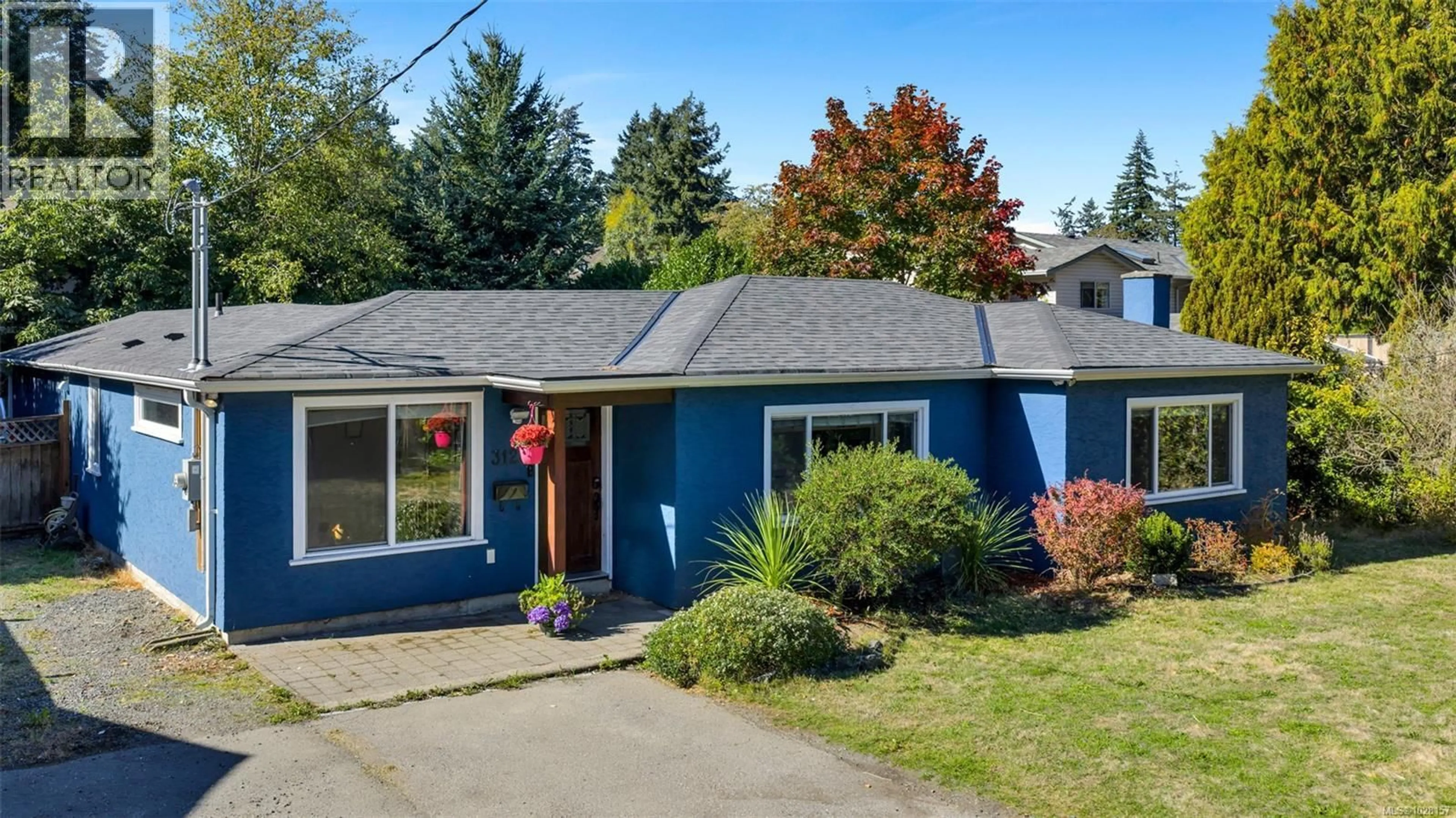 Home with vinyl exterior material, street for 3126 METCHOSIN ROAD, Colwood British Columbia V9C2A1