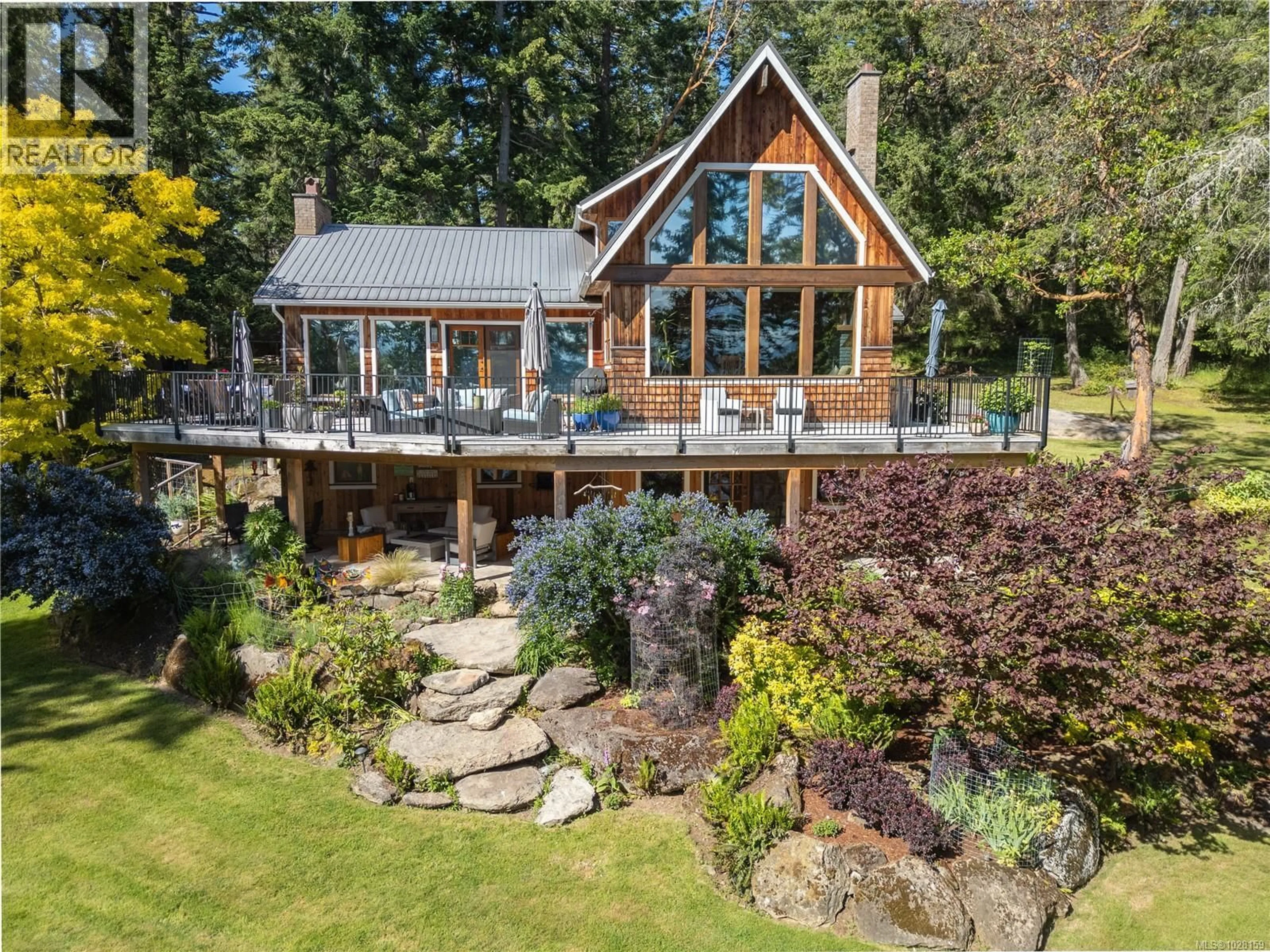 A pic from outside/outdoor area/front of a property/back of a property/a pic from drone, water/lake/river/ocean view for 225 SEA MEADOW DRIVE, Gabriola Island British Columbia V0R1X2