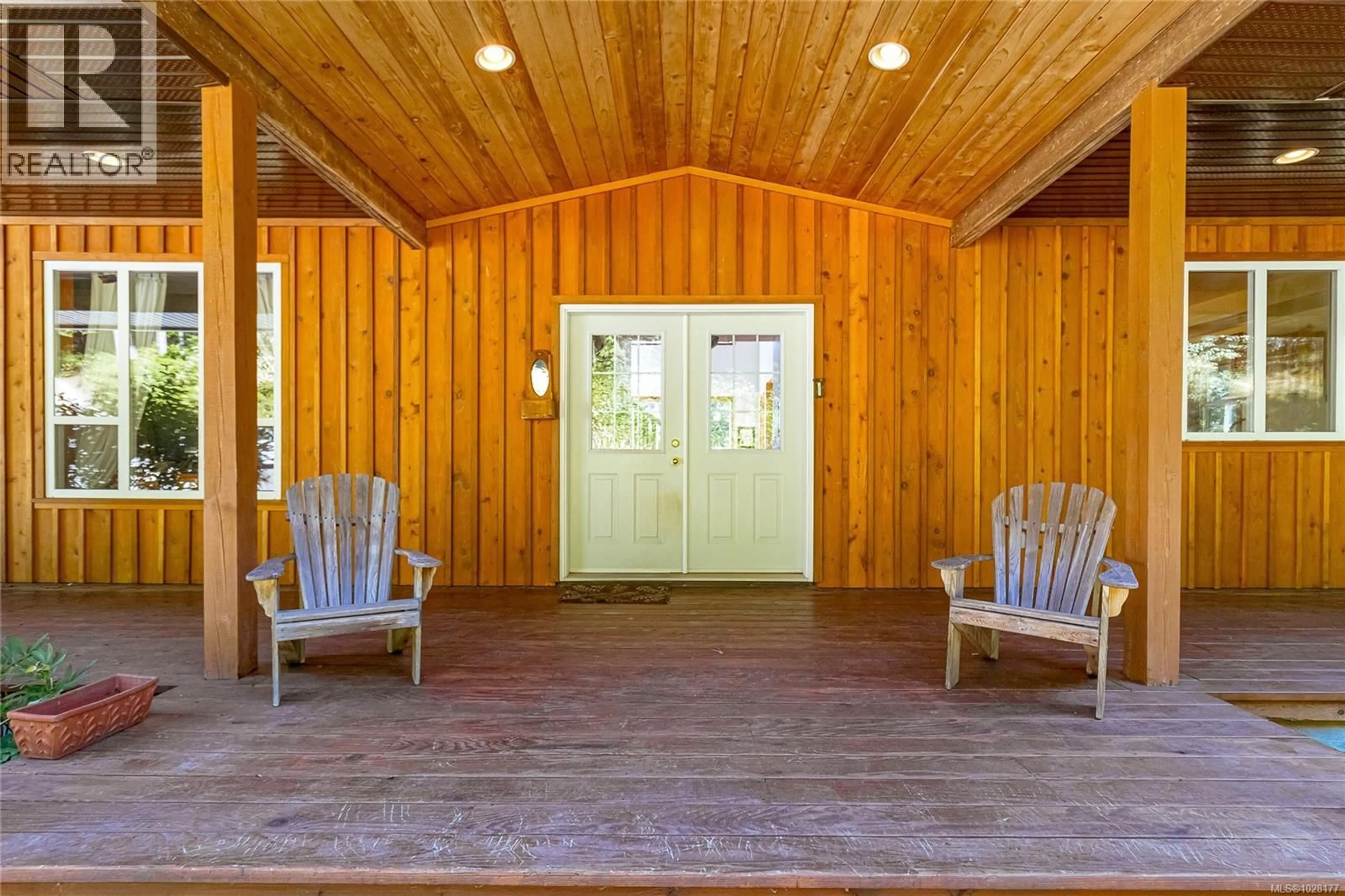 Indoor foyer for 1291 BOULDERPATH ROAD, Metchosin British Columbia V9C3X5
