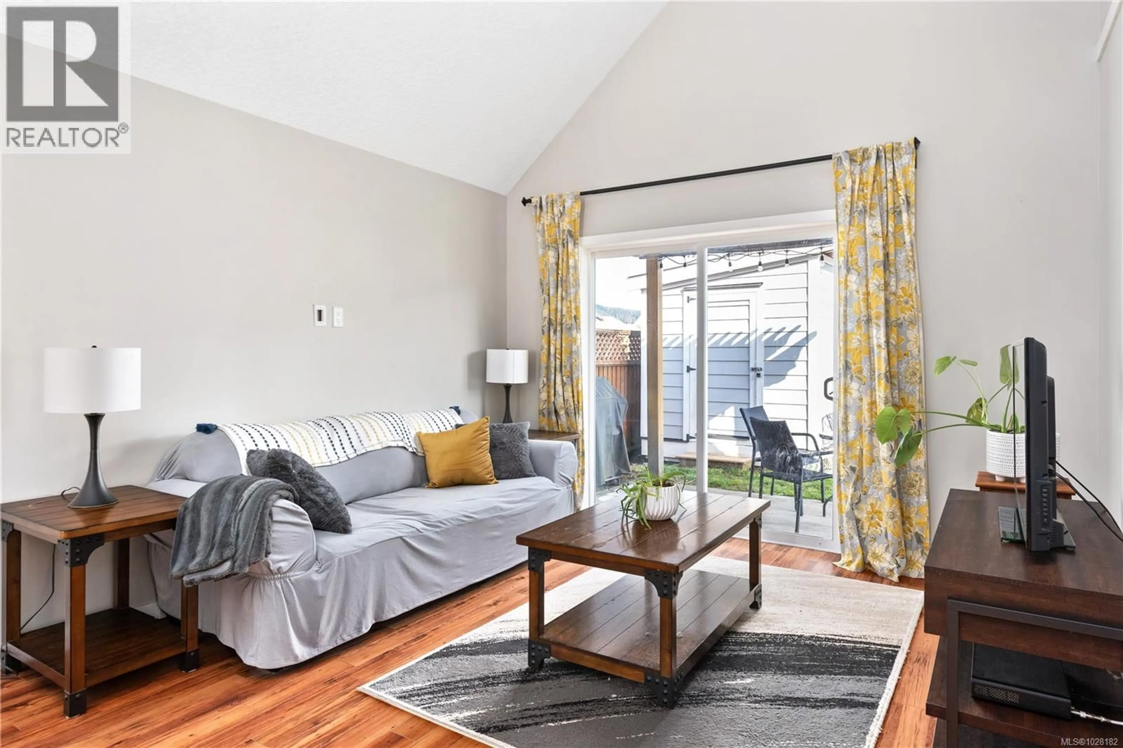 Living room with furniture, unknown for 2853 ORANGE BLOSSOM CRESCENT, Langford British Columbia V9B0K6