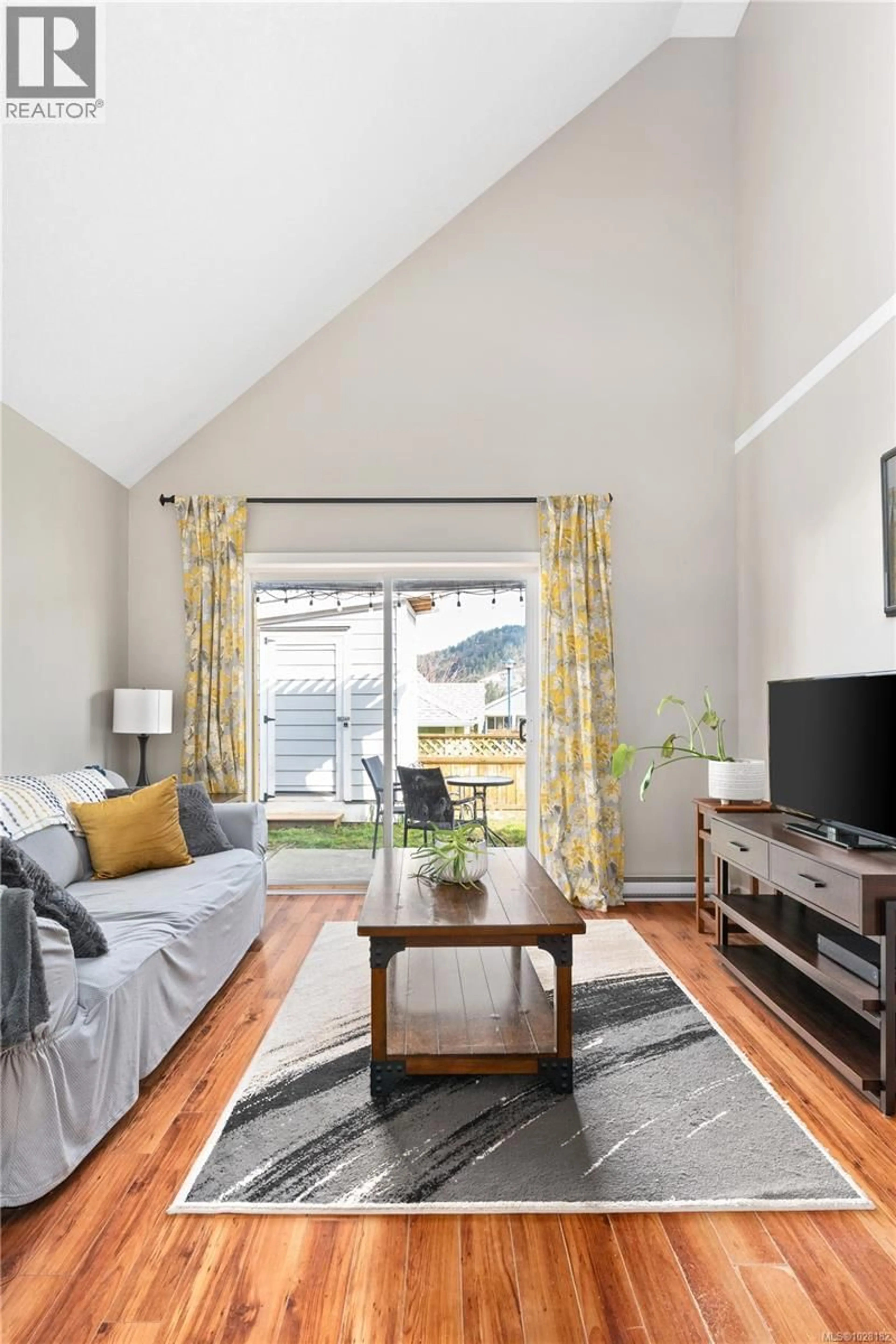 Living room with furniture, unknown for 2853 ORANGE BLOSSOM CRESCENT, Langford British Columbia V9B0K6