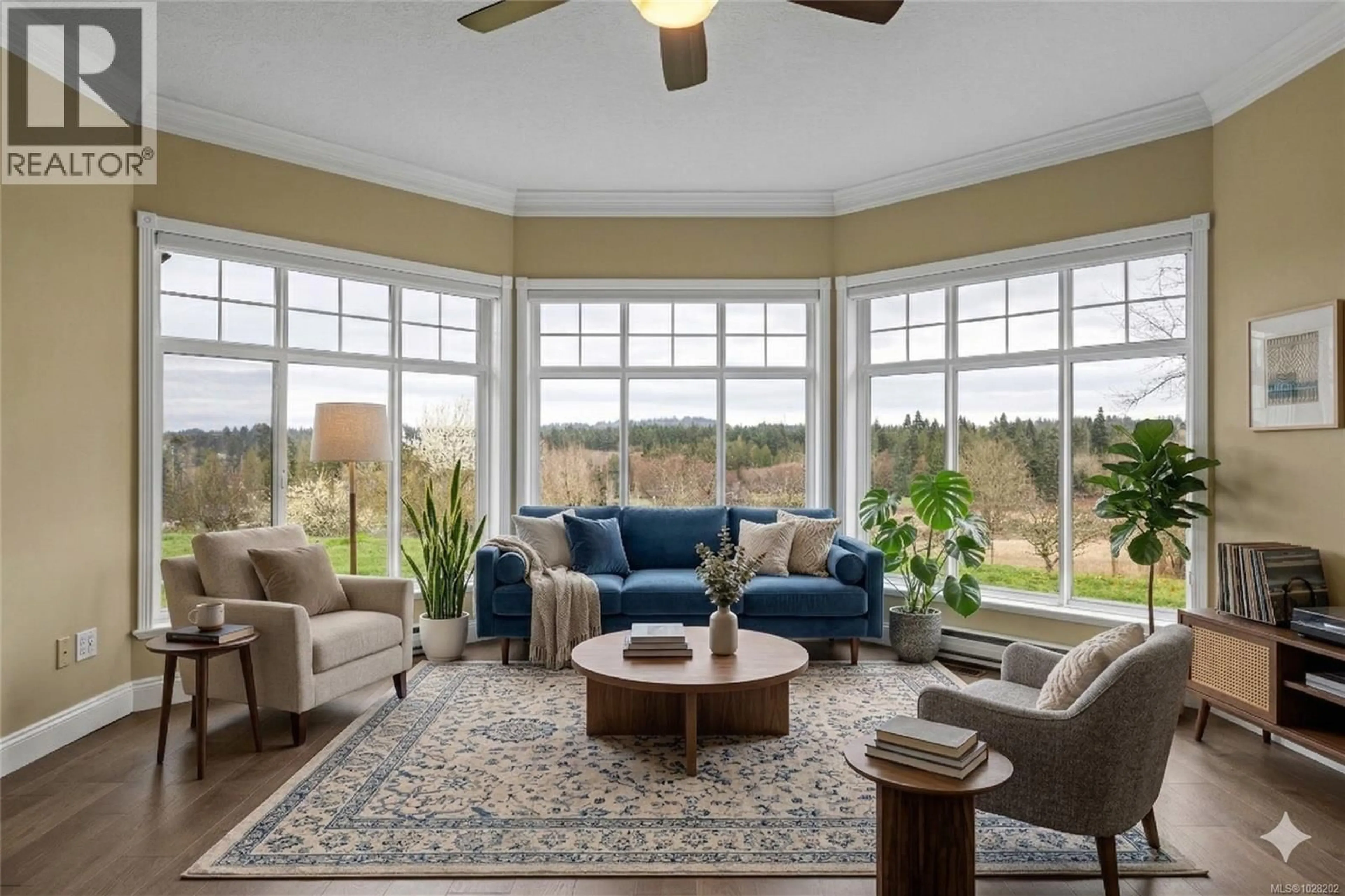 Living room with furniture, unknown for 2865 MUNROE ROAD, Nanaimo British Columbia V9R6X4