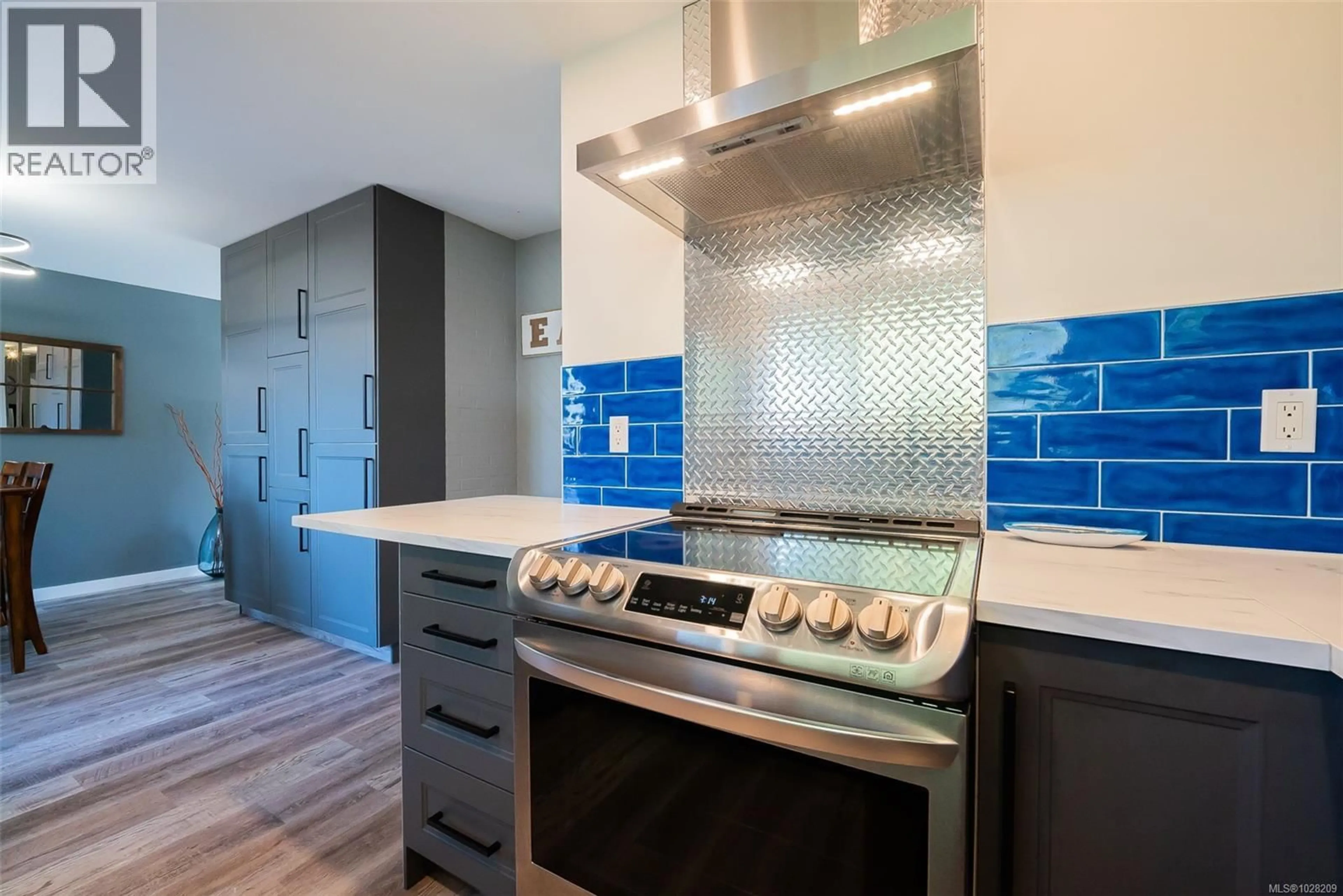 Contemporary kitchen, ceramic/tile floor for 1110 NELSON STREET, Nanaimo British Columbia V9S2K3