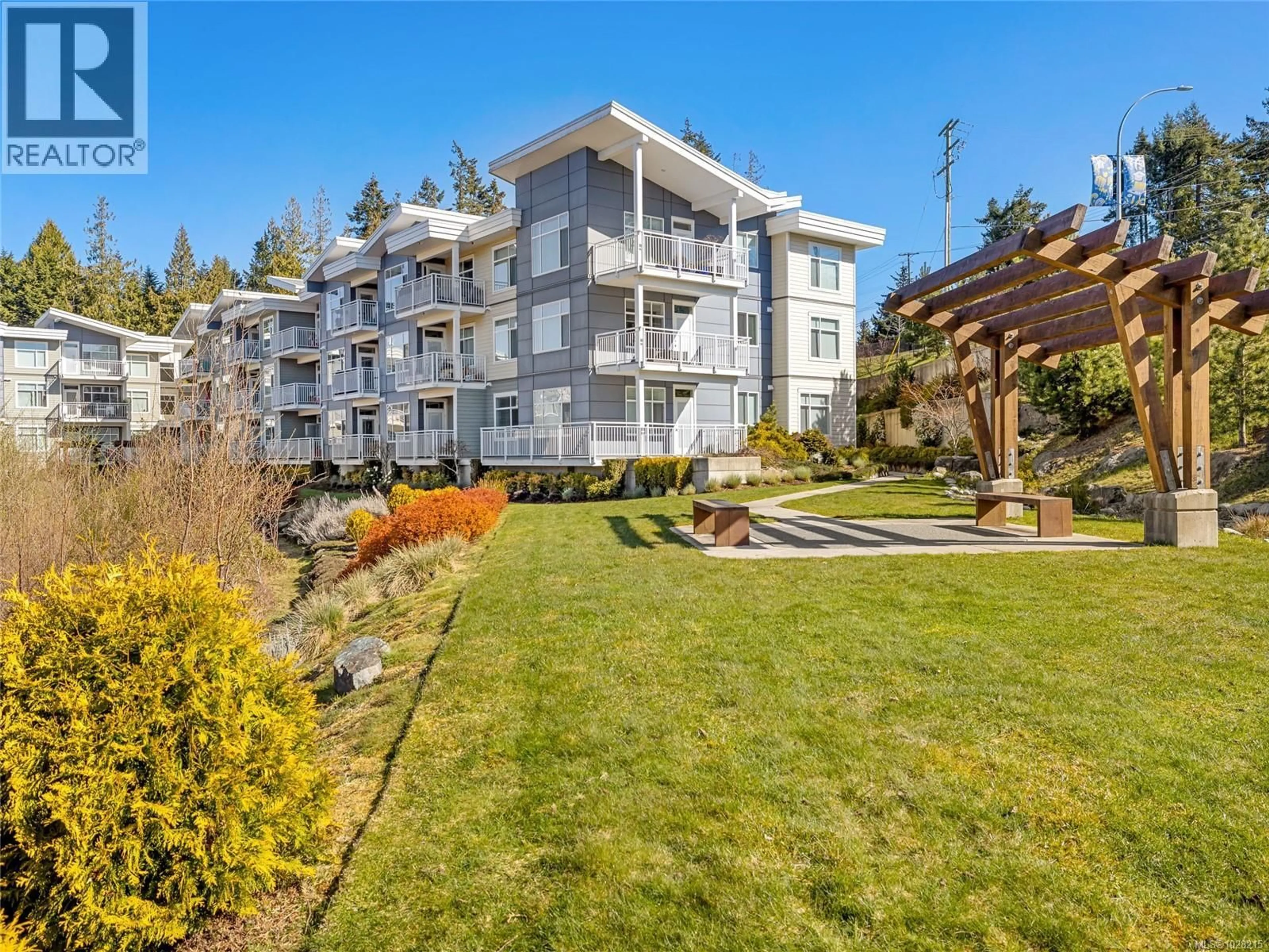 A pic from outside/outdoor area/front of a property/back of a property/a pic from drone, unknown for 117 - 4960 SONGBIRD PLACE, Nanaimo British Columbia V9T0H7