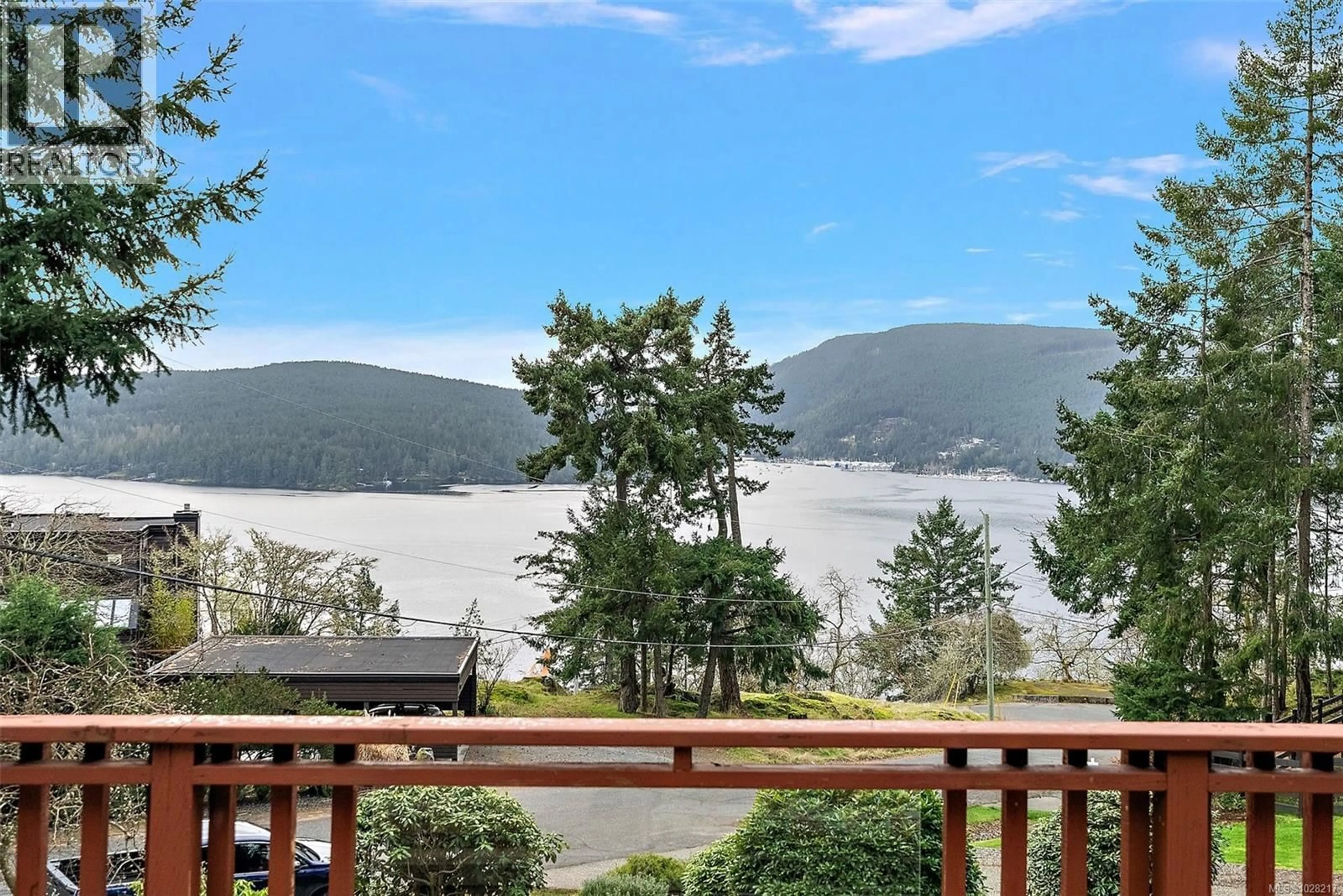 Patio, water/lake/river/ocean view for 539 BAYVIEW PLACE, Duncan British Columbia V9L5X7