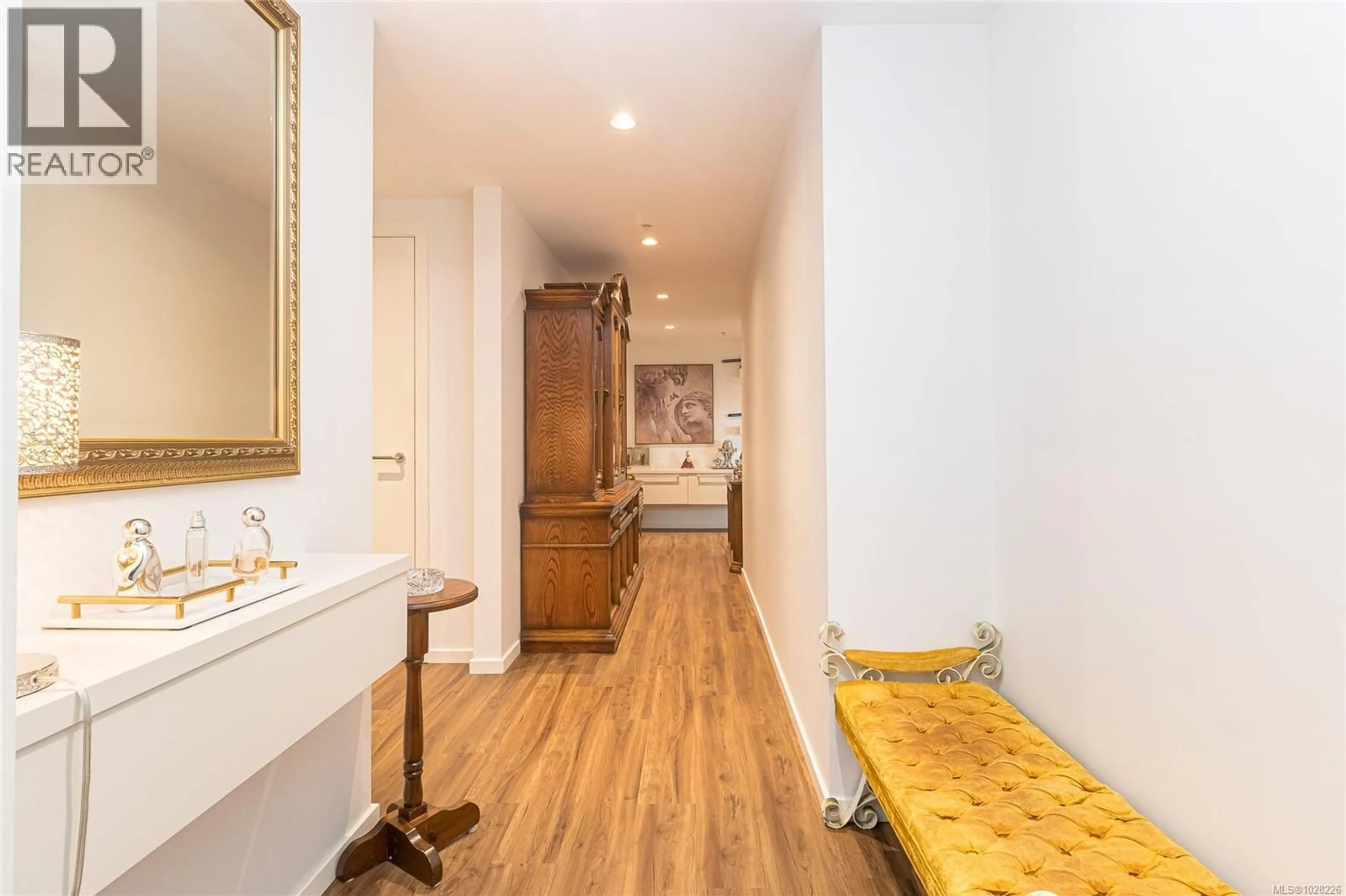 Unknown for 105 - 100 SAGHALIE ROAD, Victoria British Columbia V9A0A1