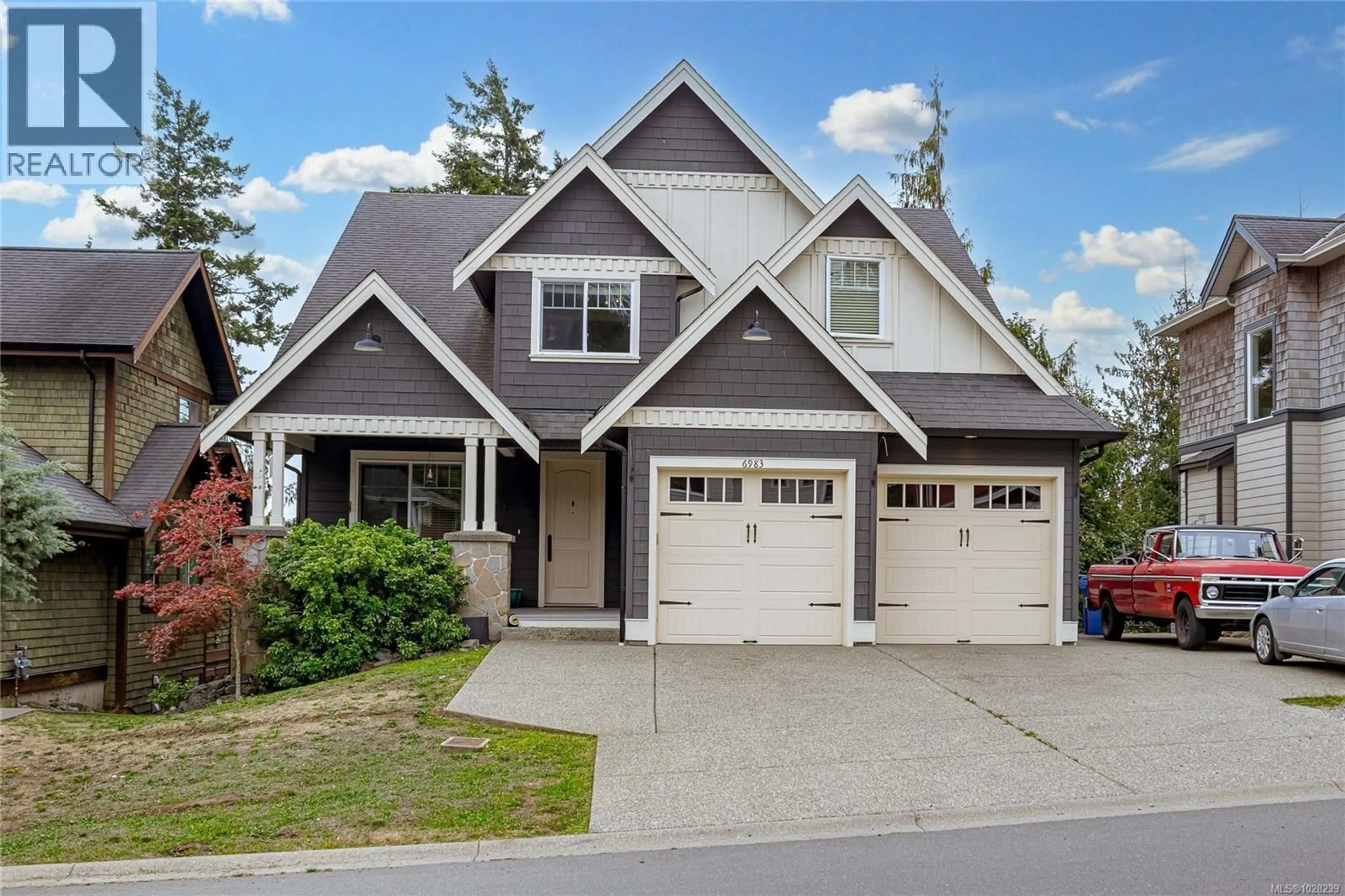 Home with vinyl exterior material, street for 6983 BRAILSFORD PLACE, Sooke British Columbia V9Z1J7