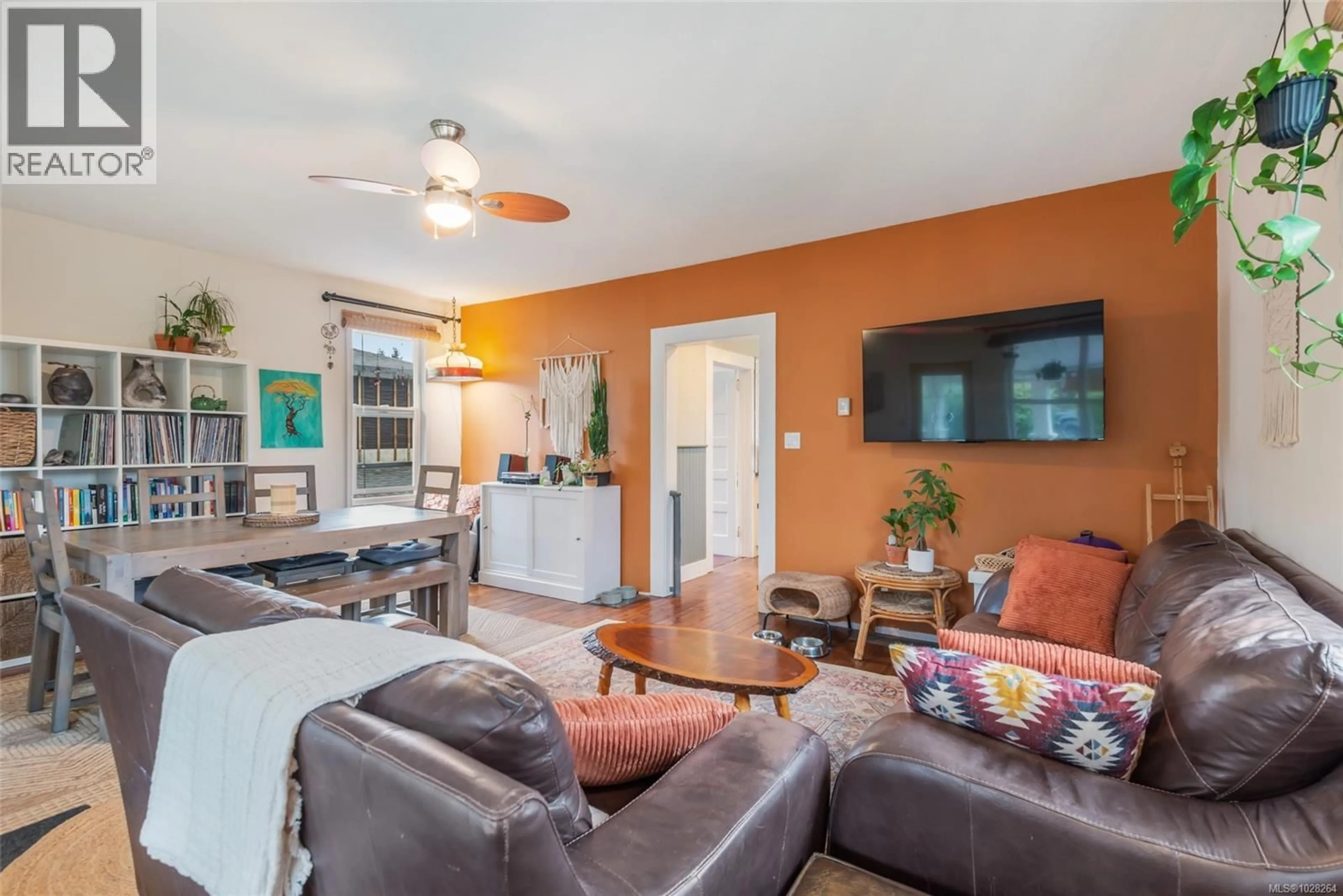 Living room with furniture, unknown for 4836 SWANSON STREET, Port Alberni British Columbia V9Y6M8