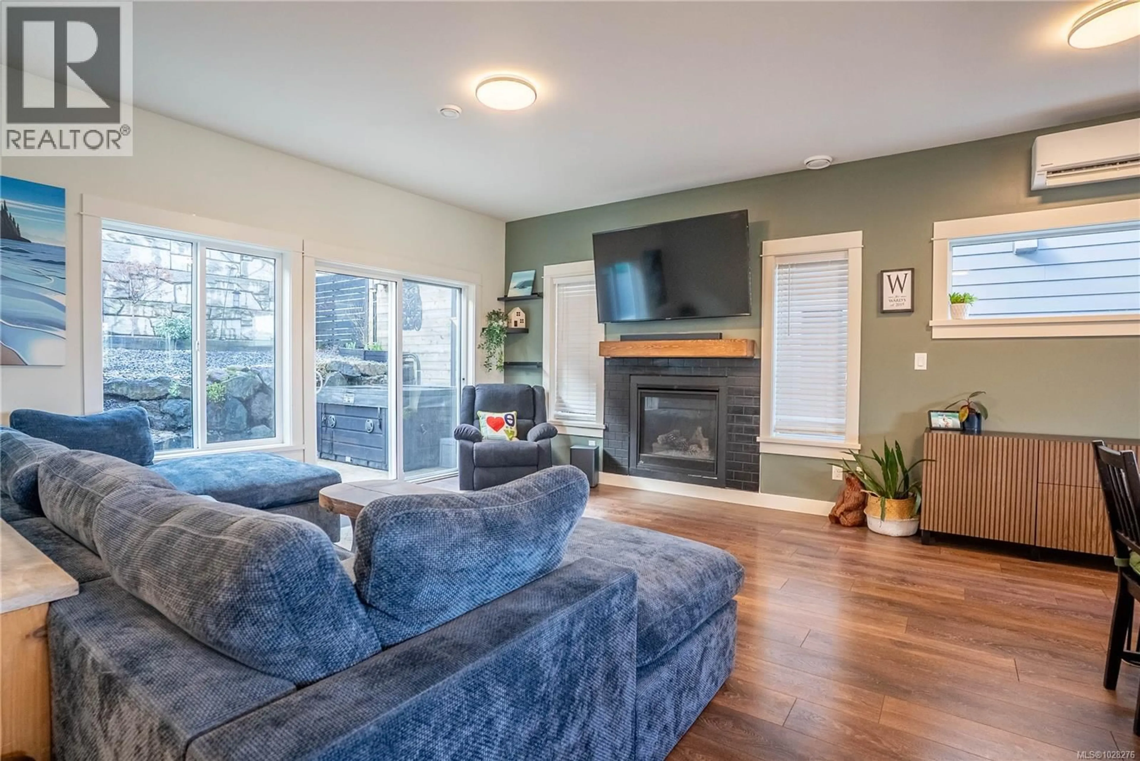 Living room with furniture, unknown for 3480 MYLES MANSELL ROAD, Langford British Columbia V9C0N6