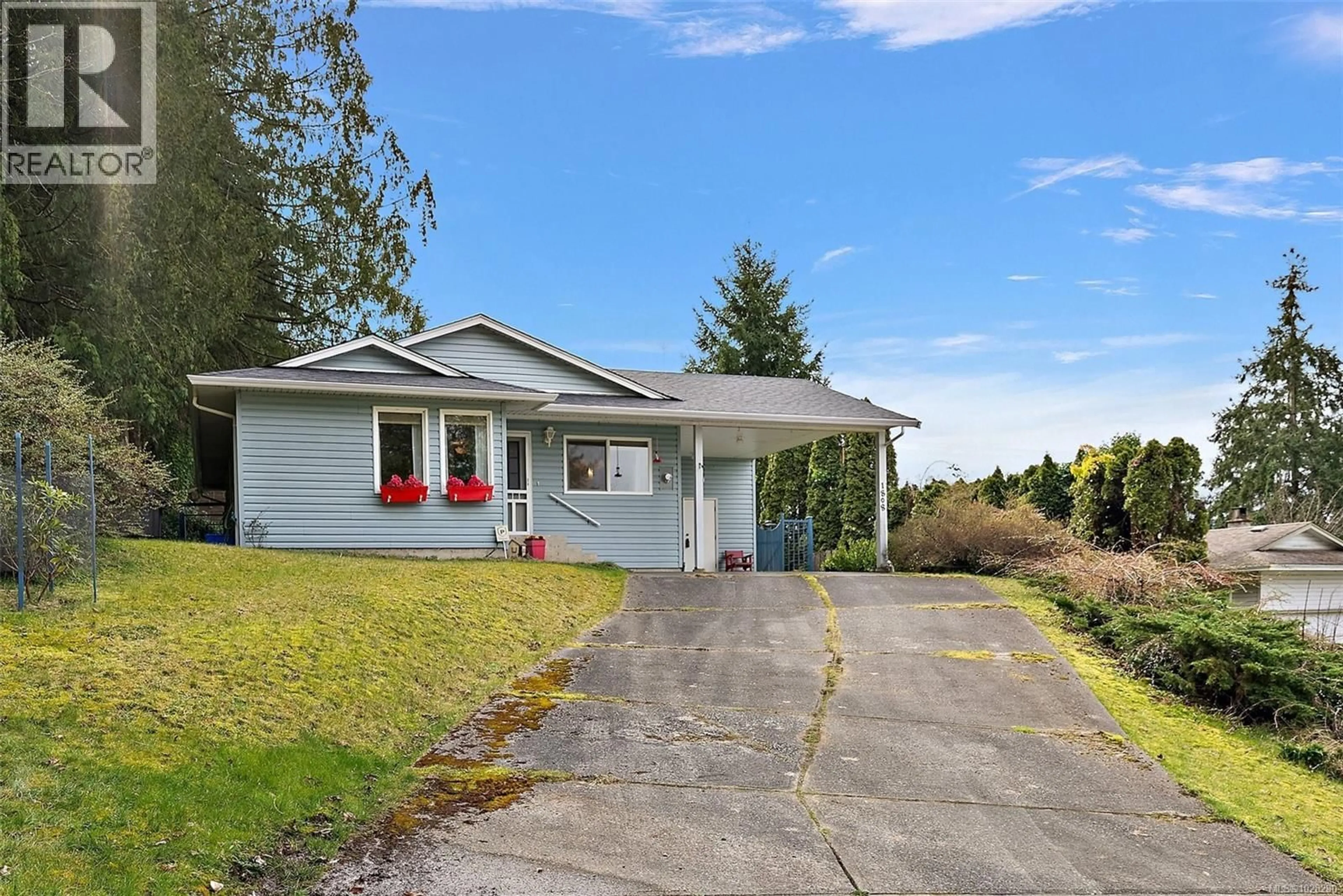 Home with vinyl exterior material, street for 1808 DEAN ROAD, Nanaimo British Columbia V9X1B8