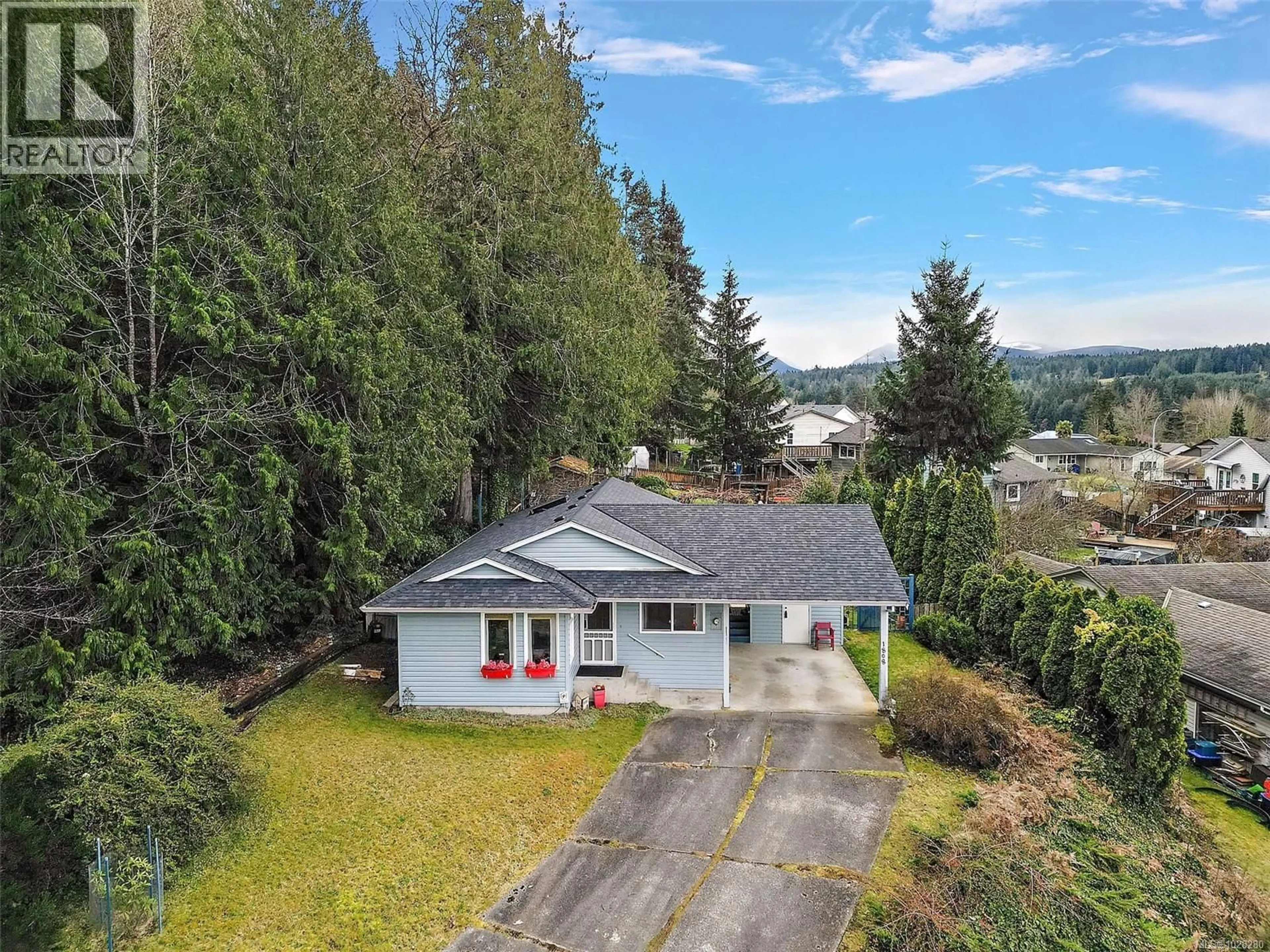 A pic from outside/outdoor area/front of a property/back of a property/a pic from drone, unknown for 1808 DEAN ROAD, Nanaimo British Columbia V9X1B8