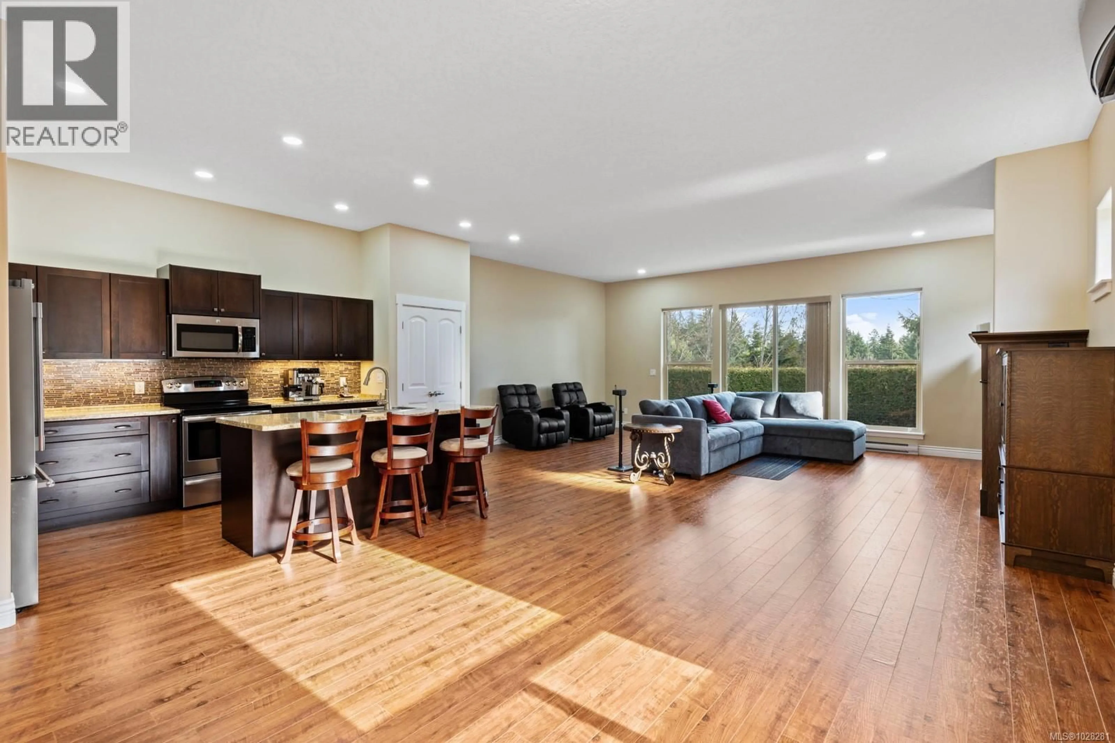 Open concept kitchen, unknown for 120 - 2205 ROBERT LANG DRIVE, Courtenay British Columbia V9N1M4