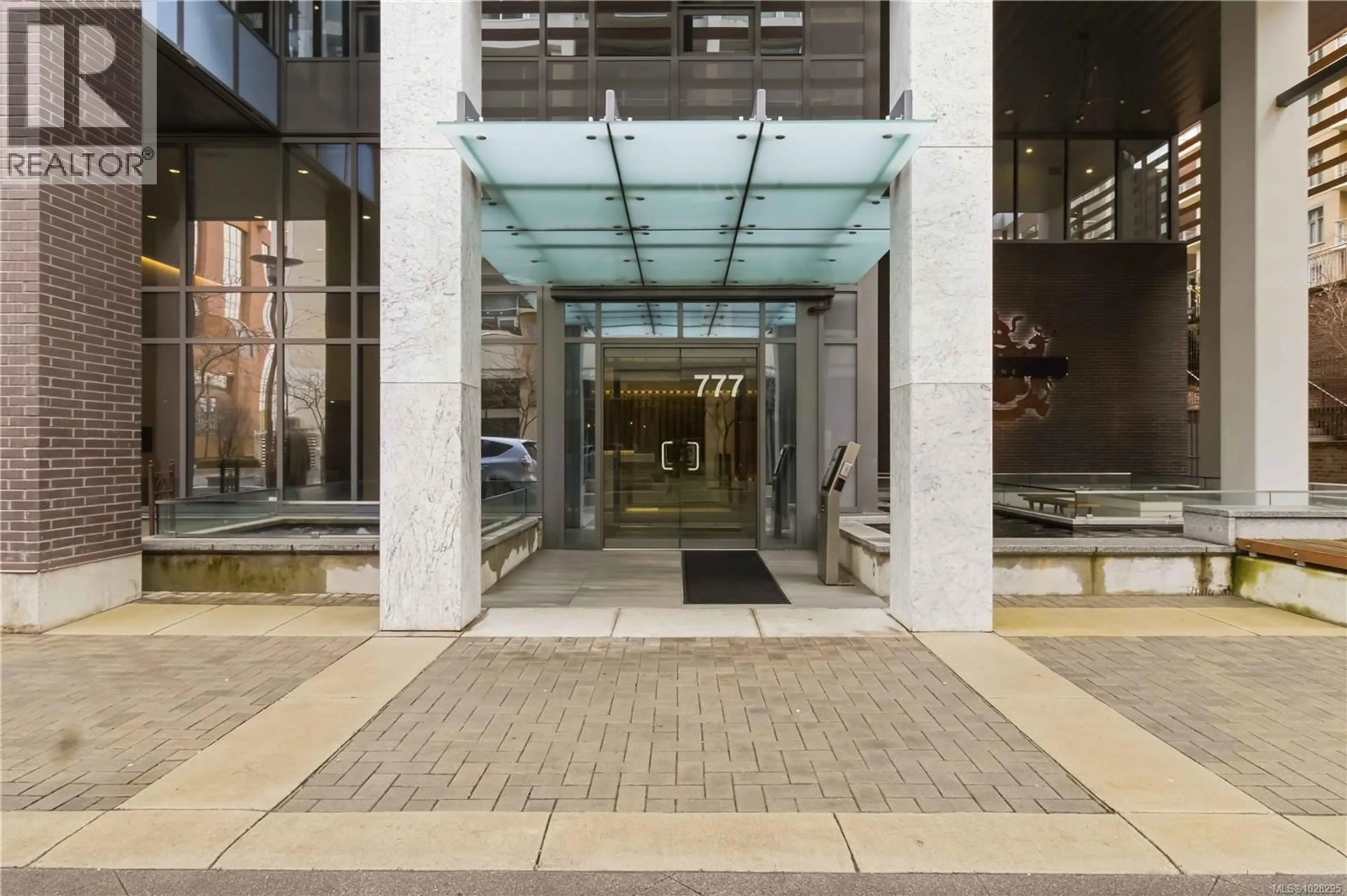 Indoor foyer for 2103 - 777 HERALD STREET, Victoria British Columbia V8T0C7