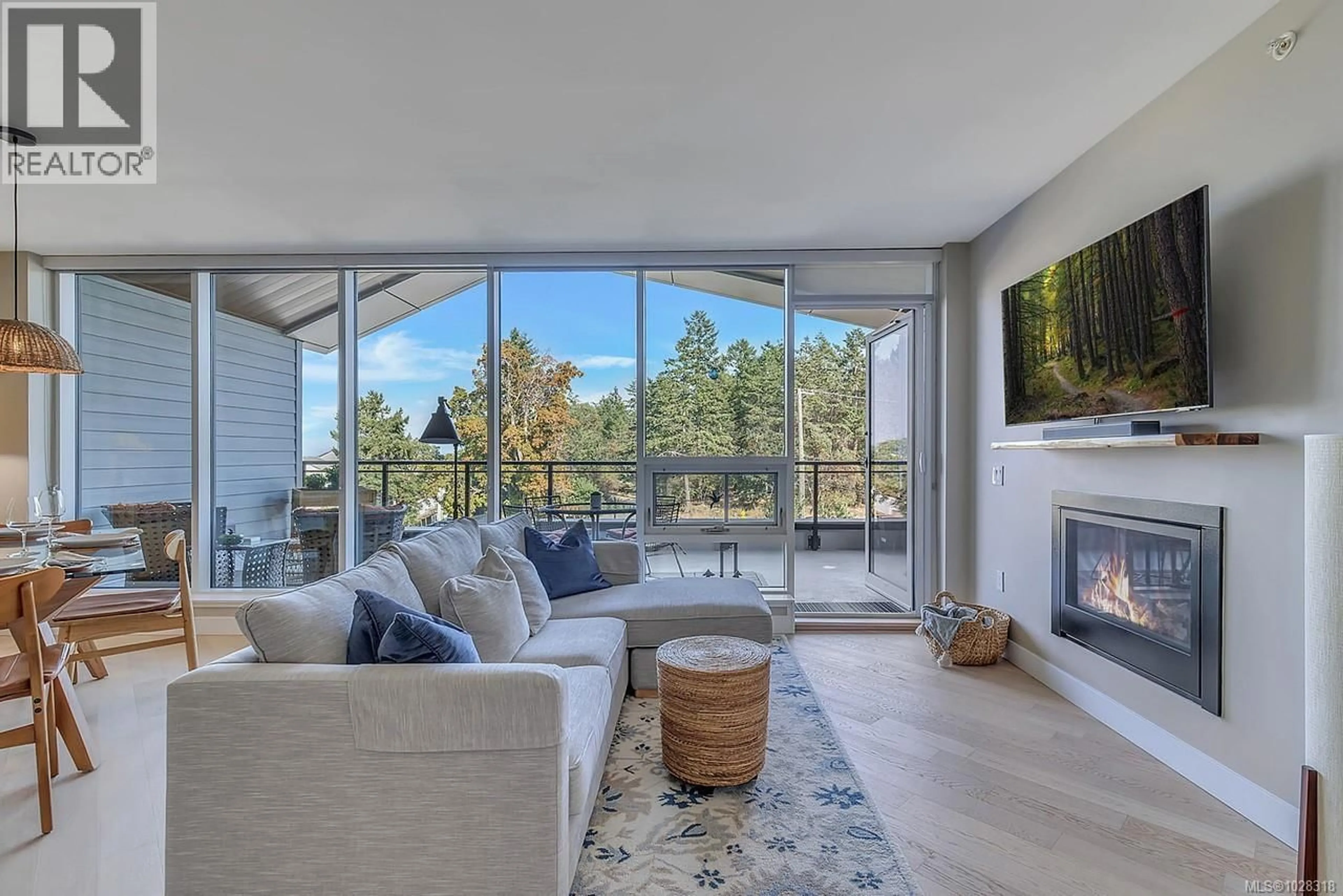 Living room with furniture, unknown for 506 - 3529 DOLPHIN DRIVE, Nanoose Bay British Columbia V9P9K1