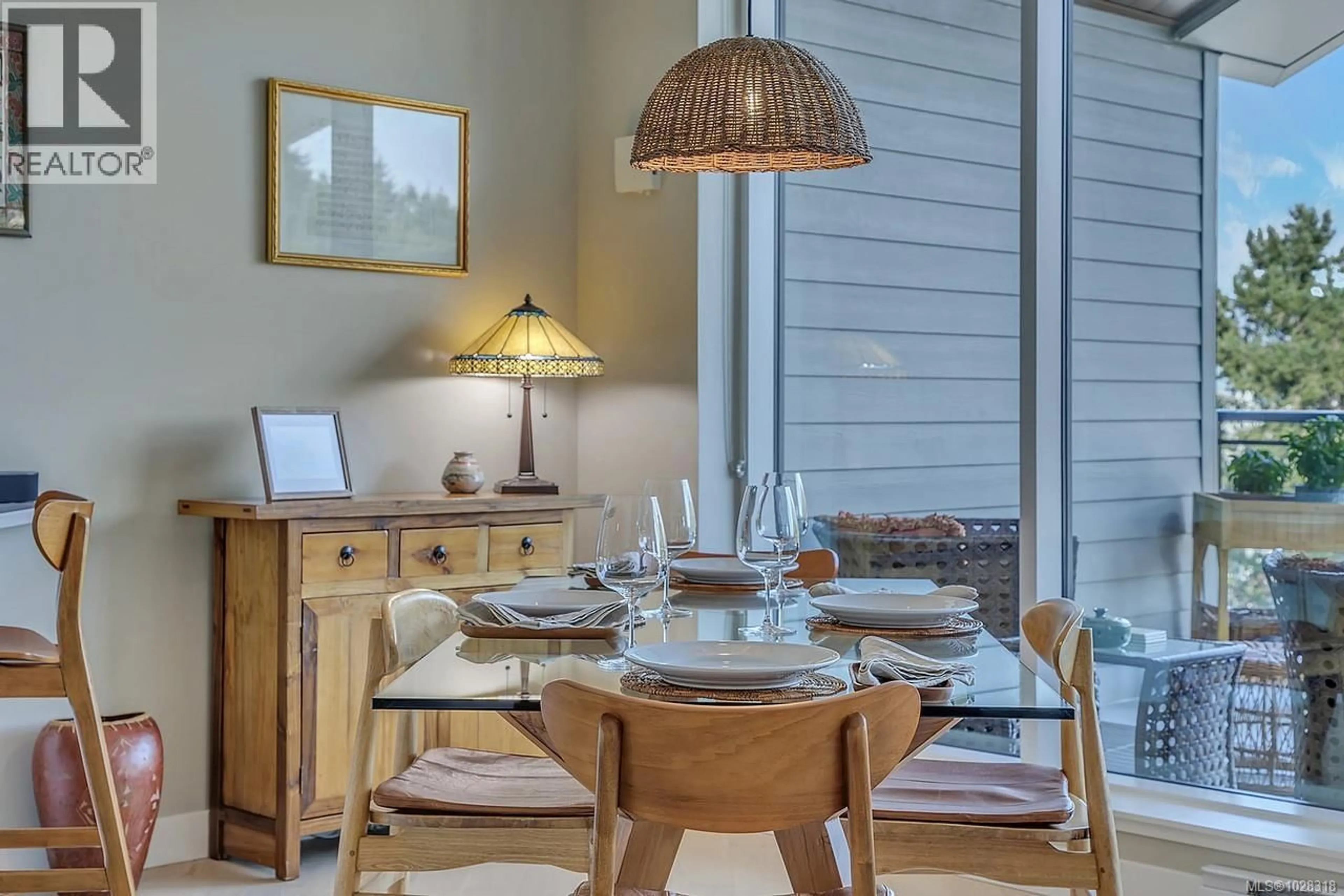 Dining room, wood/laminate floor for 506 - 3529 DOLPHIN DRIVE, Nanoose Bay British Columbia V9P9K1