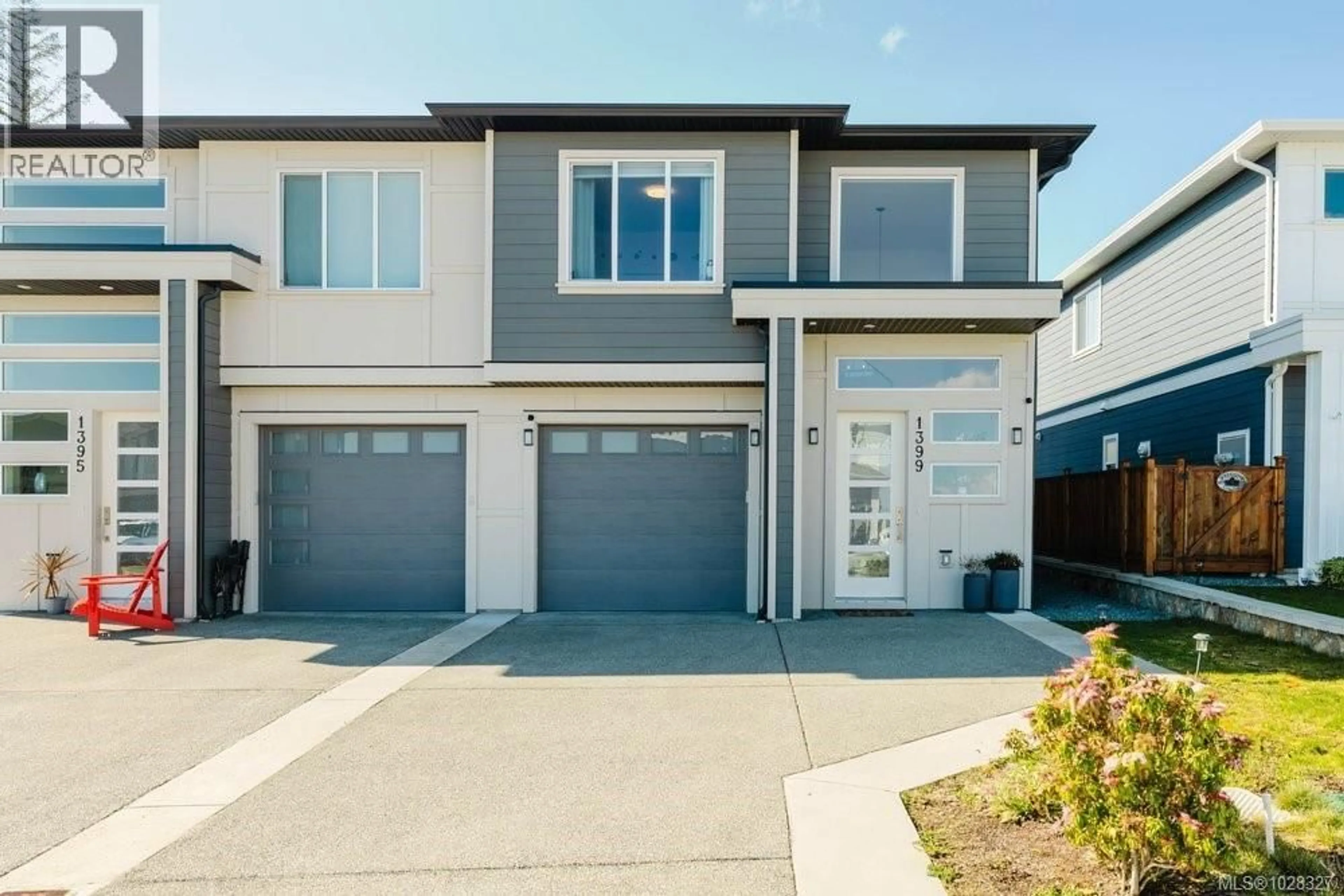 Home with vinyl exterior material, street for 1399 SANDSTONE LANE, Langford British Columbia V9B7A2