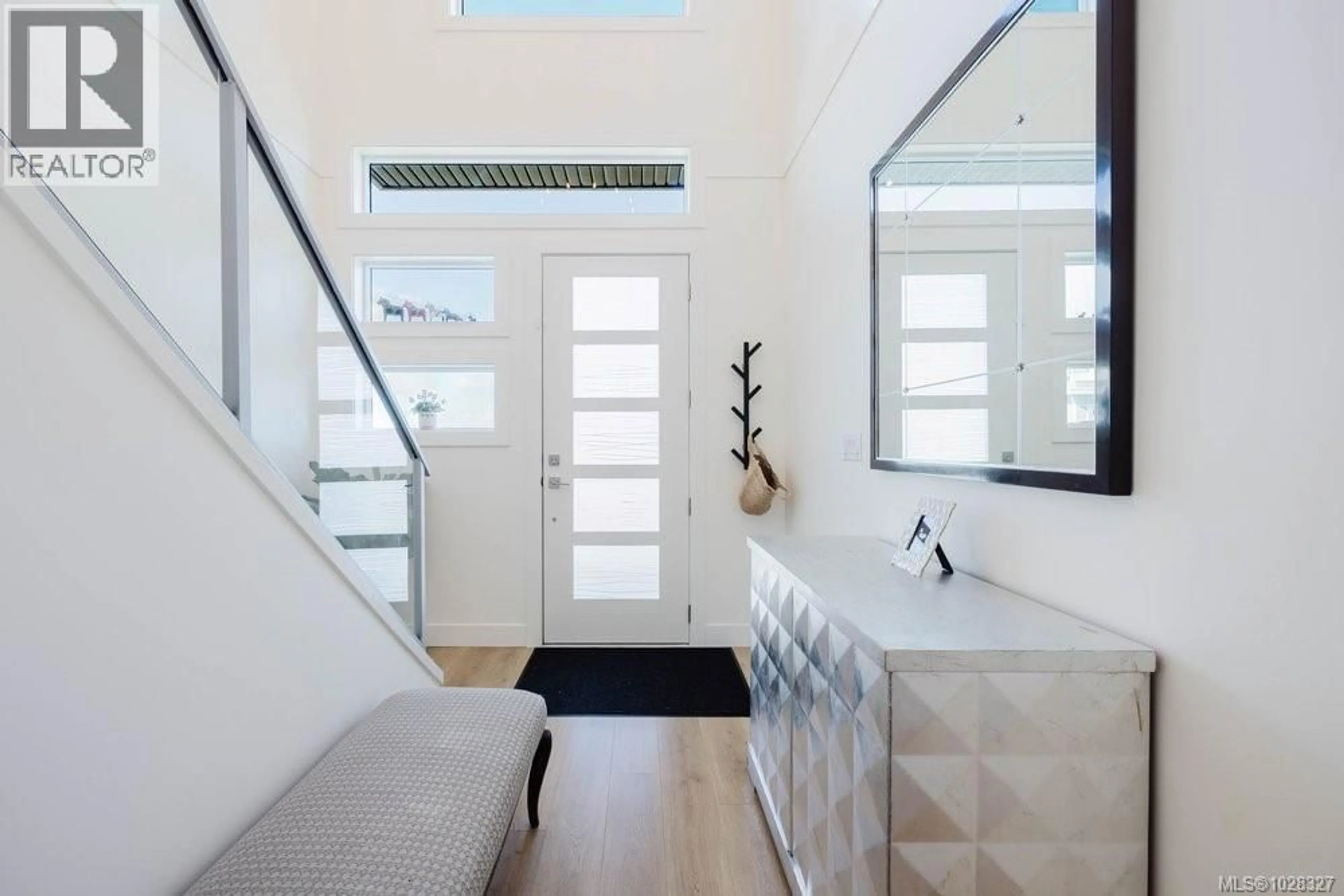 Indoor entryway for 1399 SANDSTONE LANE, Langford British Columbia V9B7A2