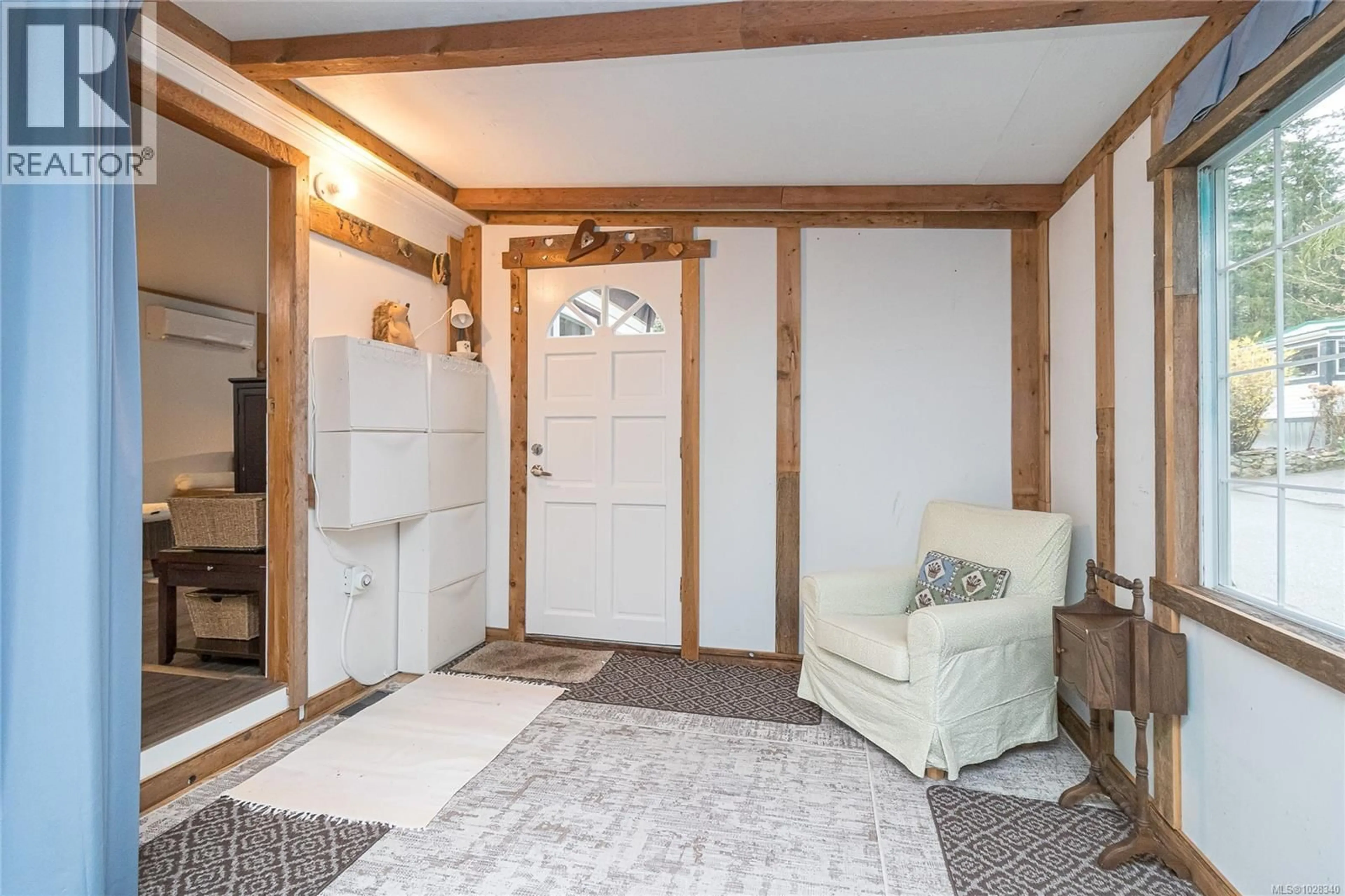 Indoor entryway for 29 - 2500 FLORENCE LAKE ROAD, Langford British Columbia V9C3T1