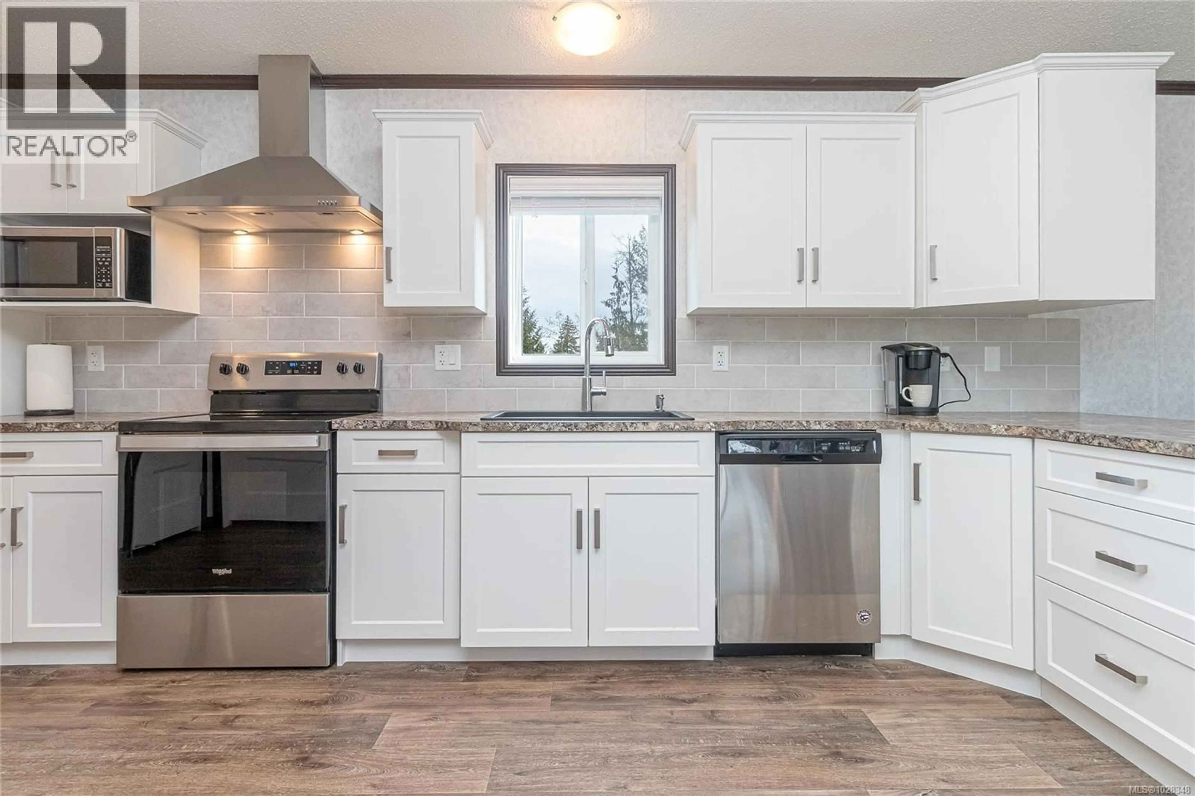 Open concept kitchen, unknown for 2845 WHISTLER ROAD, Qualicum Beach British Columbia V9K2L8