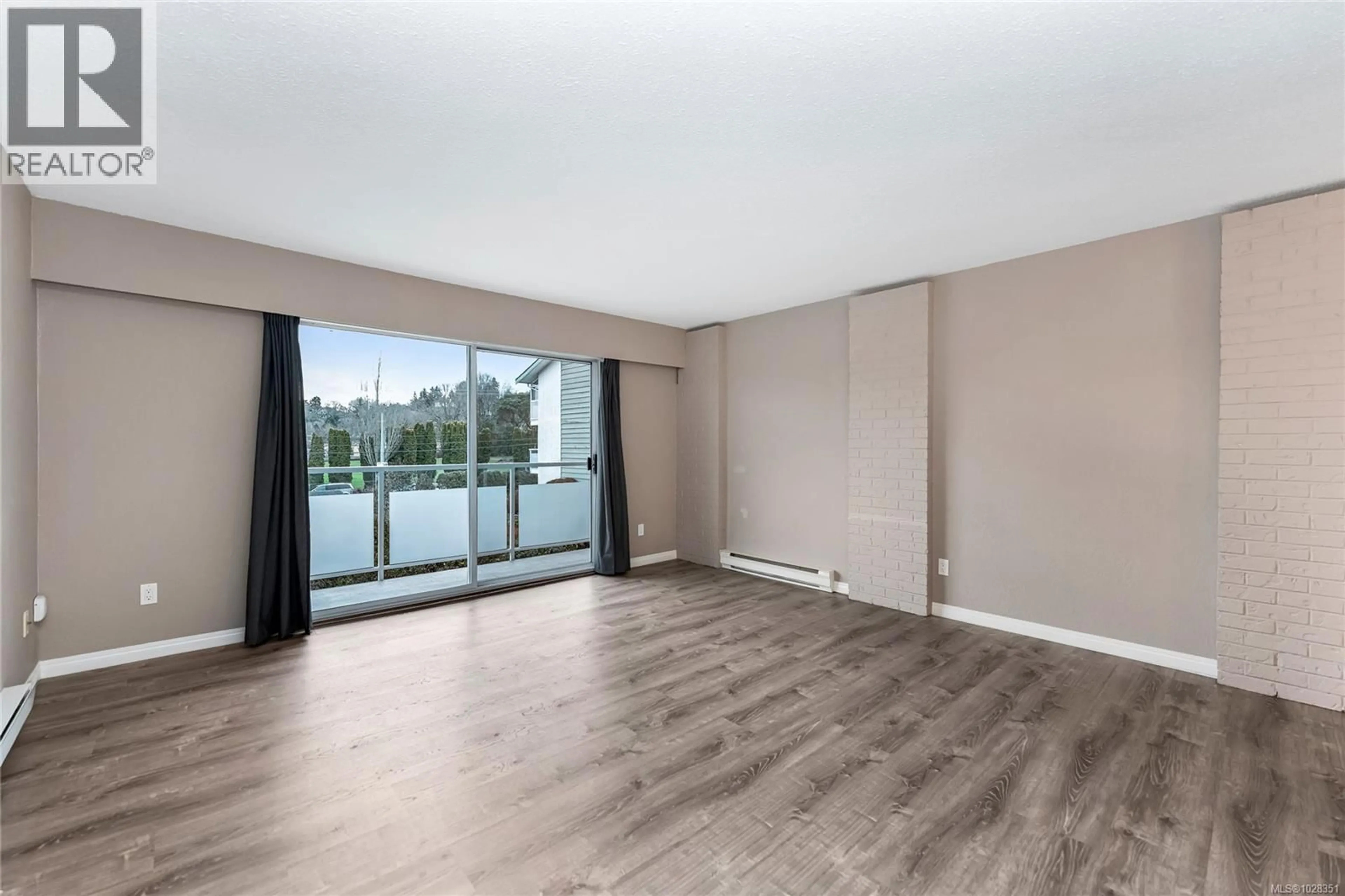 A pic of a room for 205 - 1490 GARNET ROAD, Saanich British Columbia V8P5L1