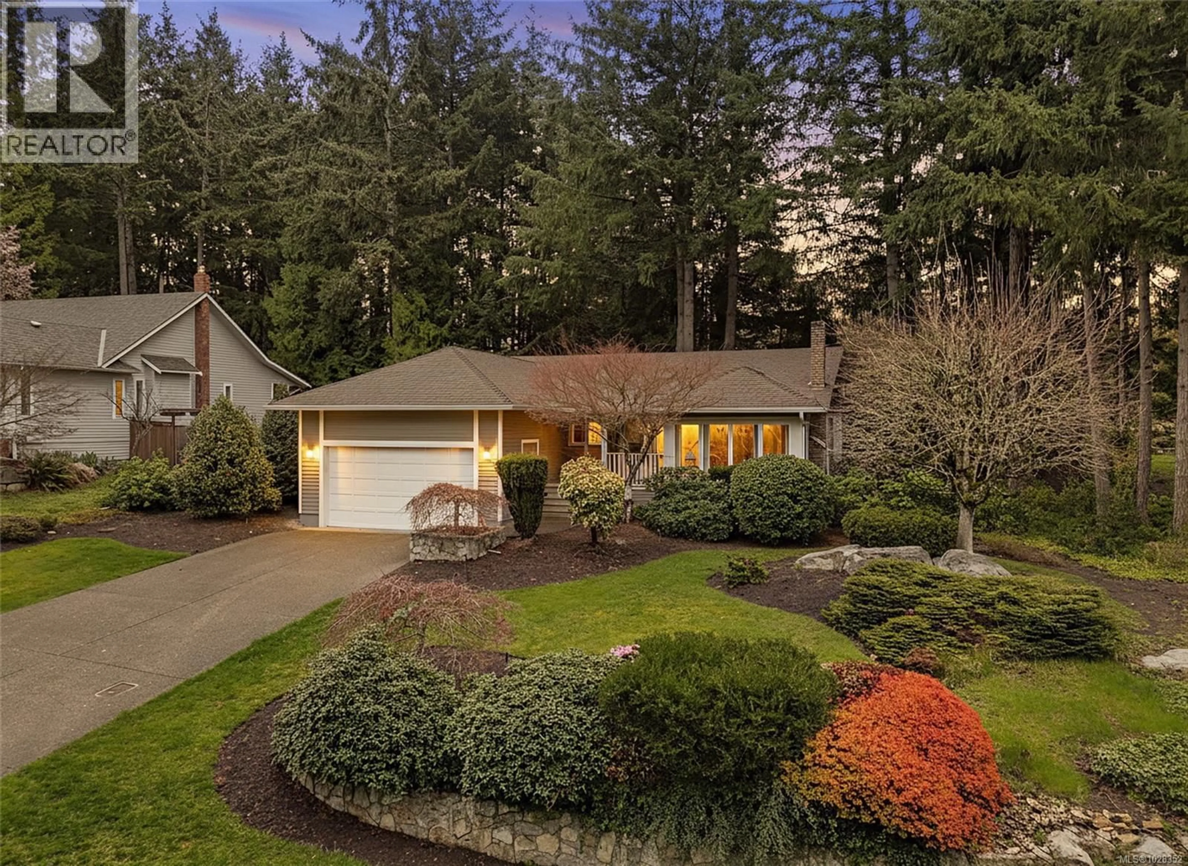 Home with vinyl exterior material, street for 1636 BARRETT DRIVE, North Saanich British Columbia V8L5A6