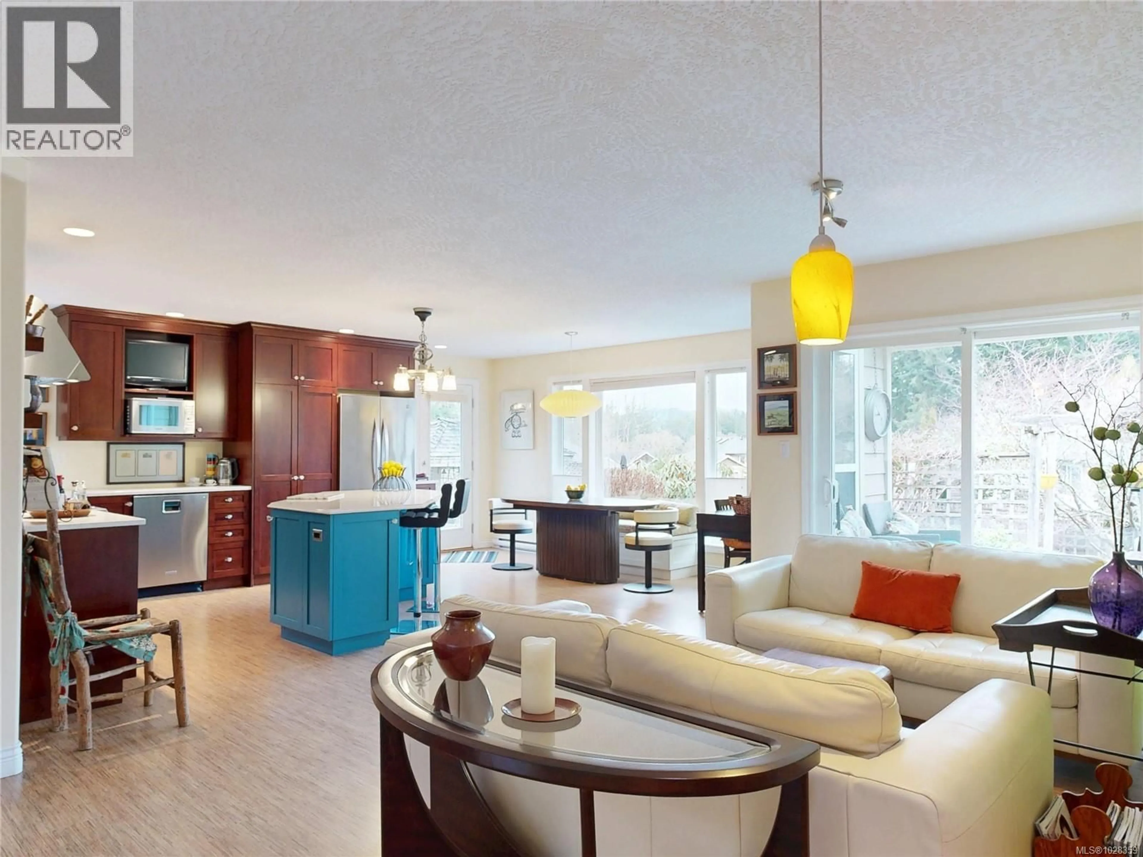 Open concept kitchen, unknown for 1607 MARSHALLS PLACE, Sooke British Columbia V9Z0T1