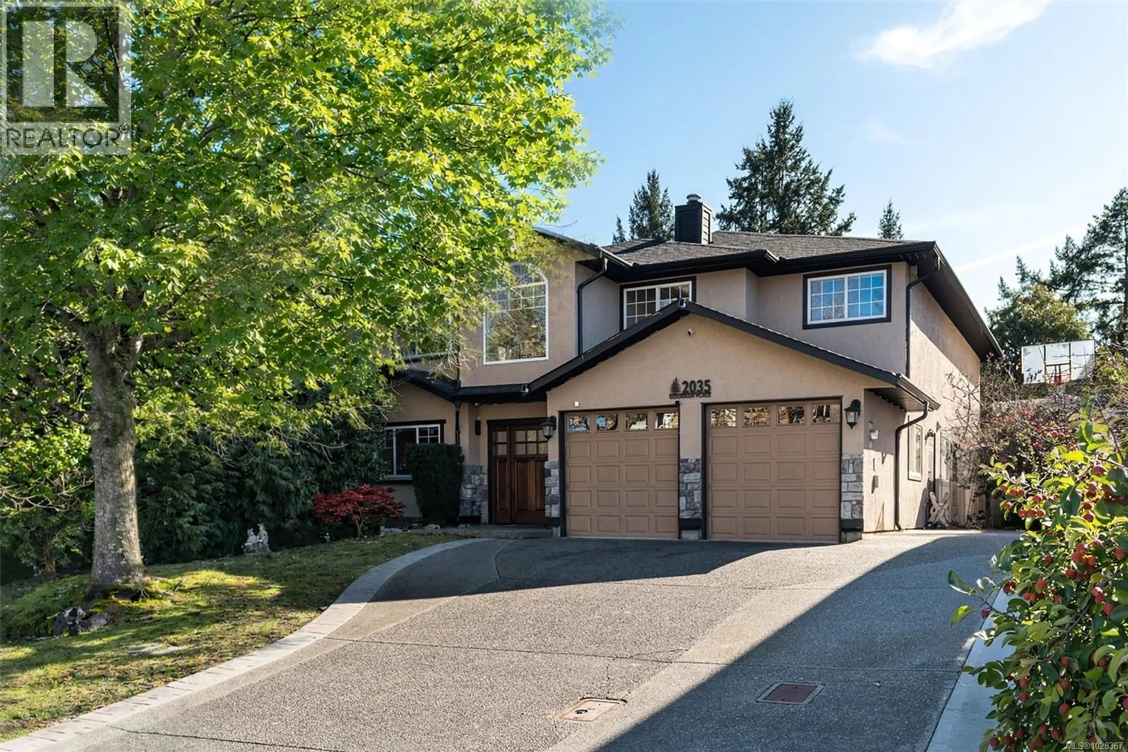 Home with vinyl exterior material, street for 2035 GOURMAN PLACE, Langford British Columbia V9B6A9