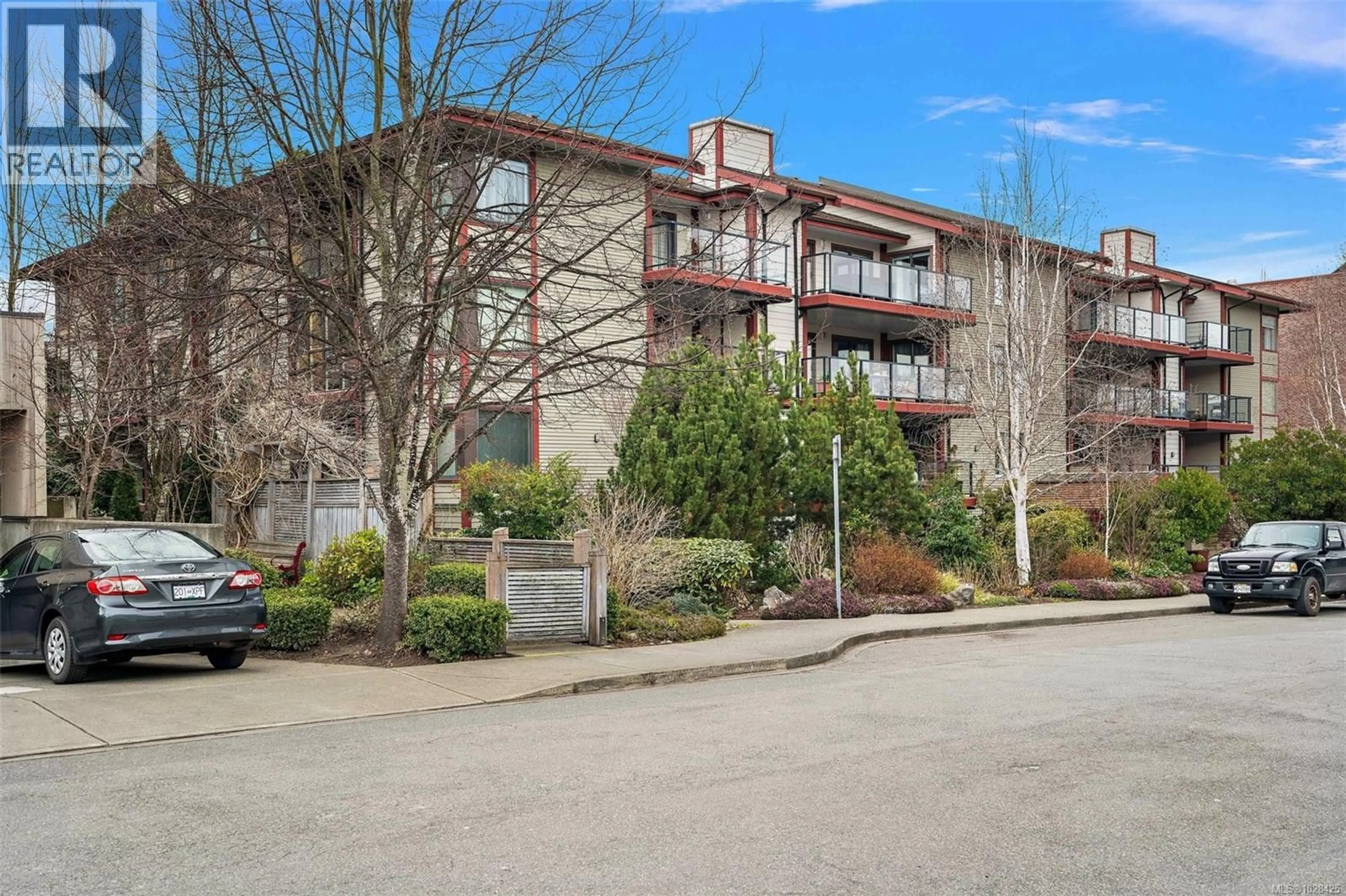 Patio, unknown for 103 - 420 PARRY STREET, Victoria British Columbia V8V2H7