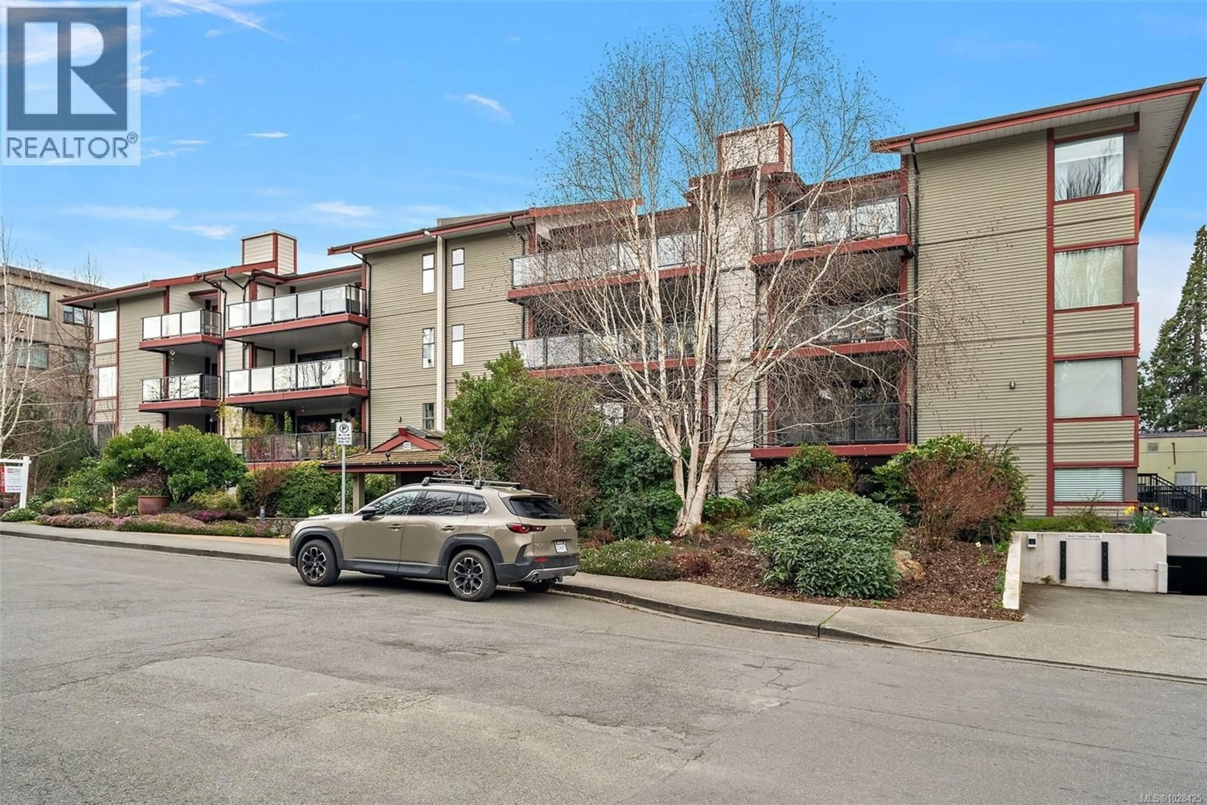 Unknown for 103 - 420 PARRY STREET, Victoria British Columbia V8V2H7