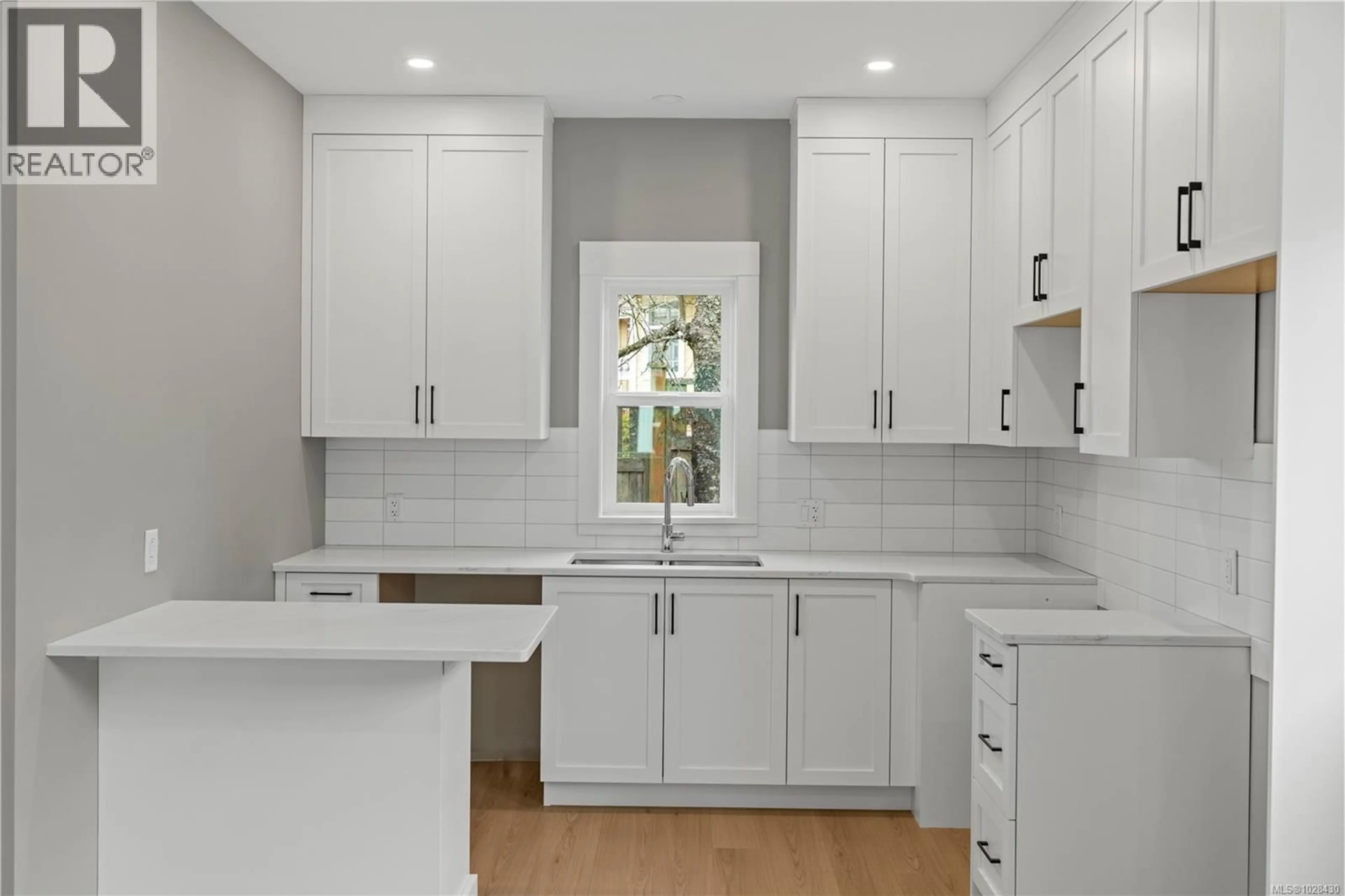 Unknown for 746 DOEHLE AVENUE, Parksville British Columbia V9P2V1