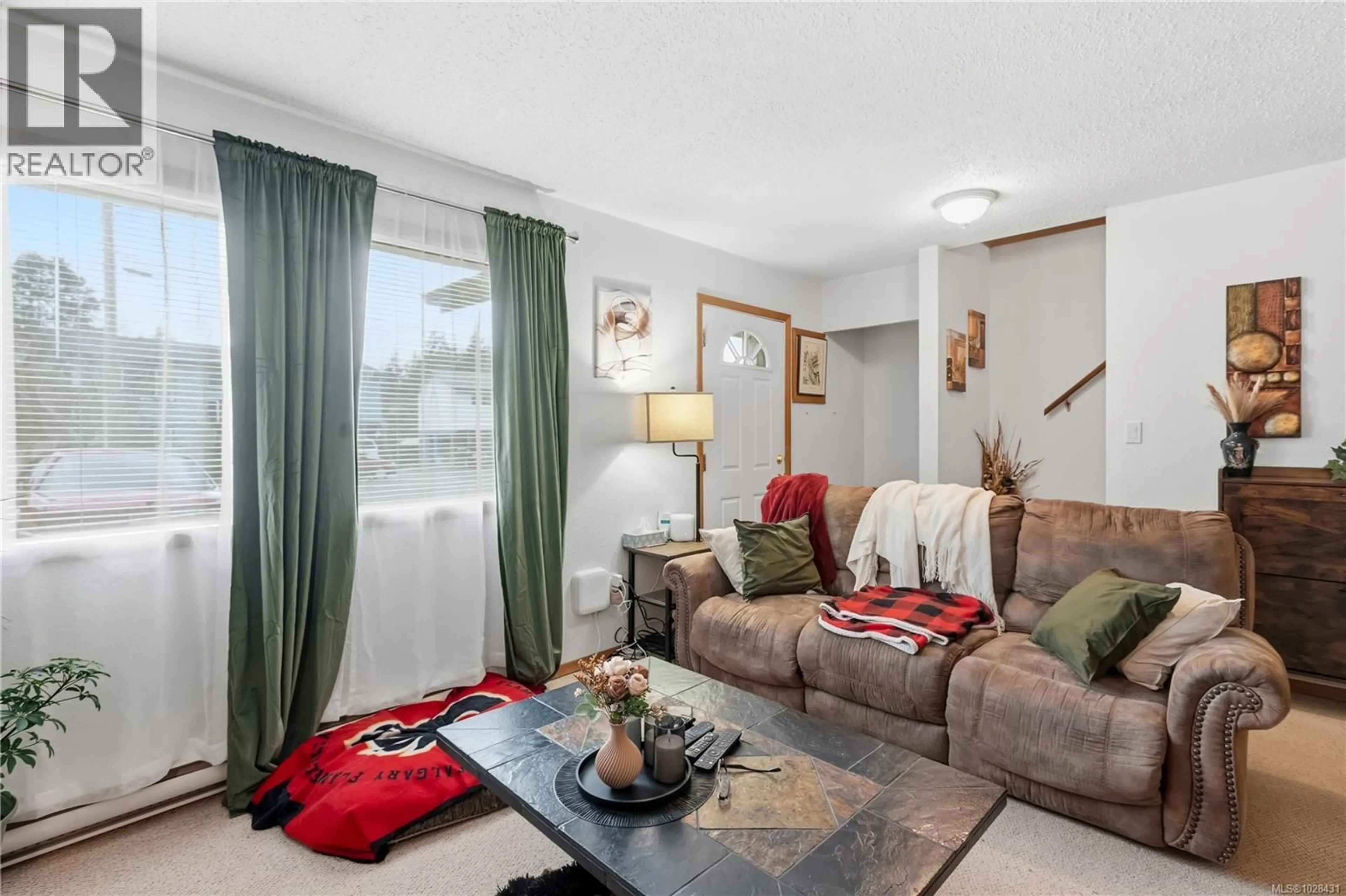 Living room with furniture, unknown for 1639 HOLLY CRESCENT, Ucluelet British Columbia V0R3A0