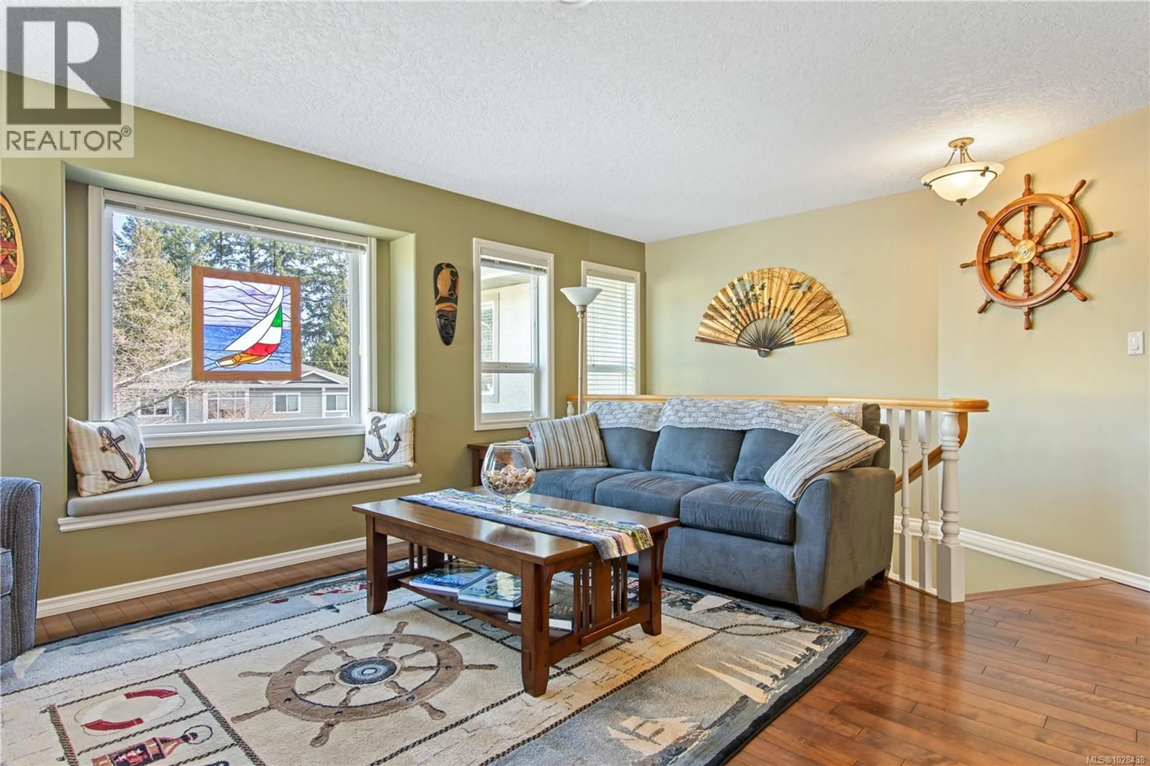 Living room with furniture, unknown for 2318 SELWYN ROAD, Langford British Columbia V9B3K8