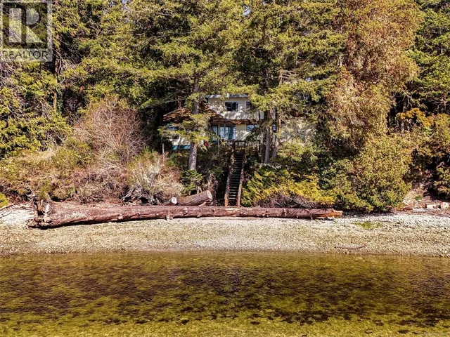 2042 GLENIDLE ROAD, Sooke 2